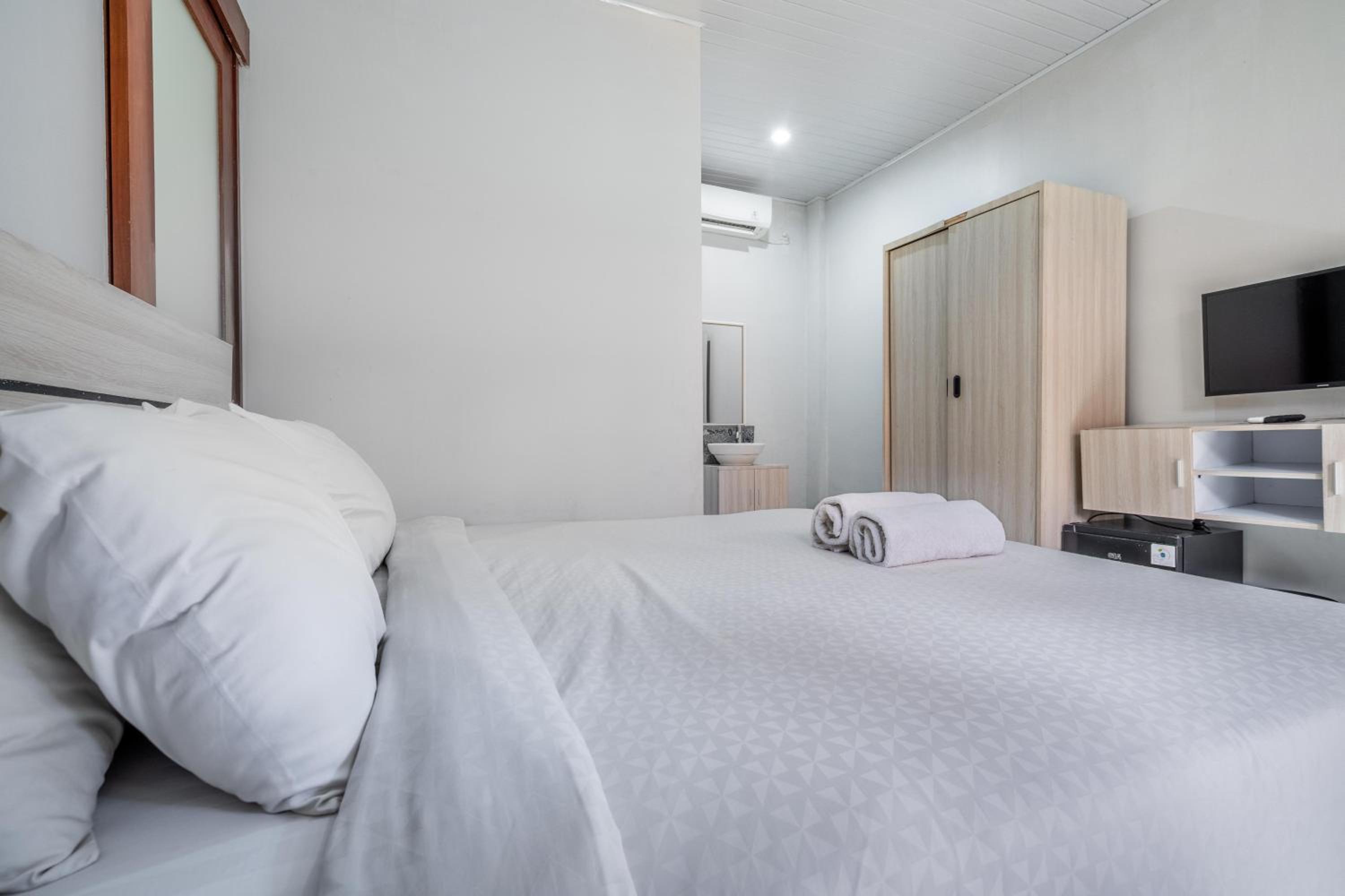 Deluxe Double Room photo 3