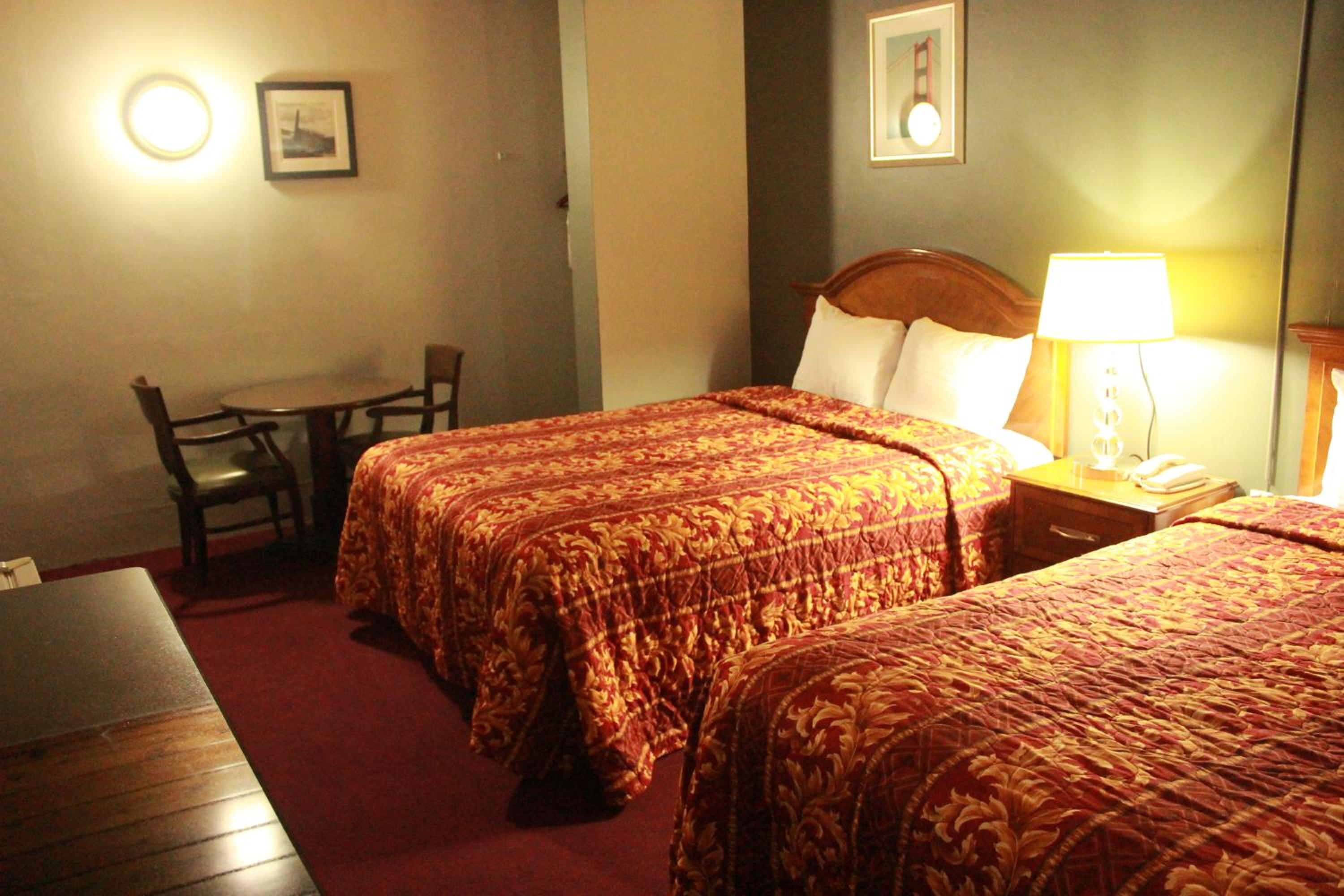 Queen Room with Two Queen Beds - Non-Smoking