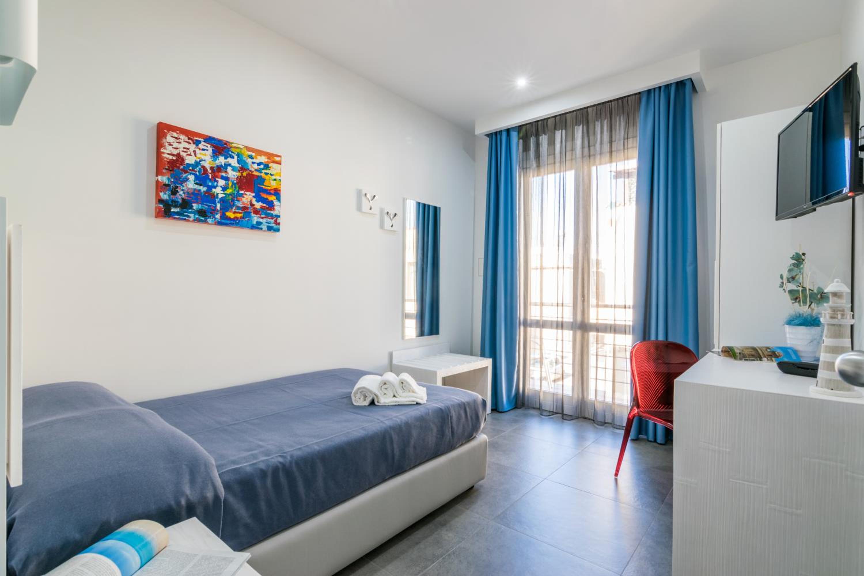 Single Room with Balcony