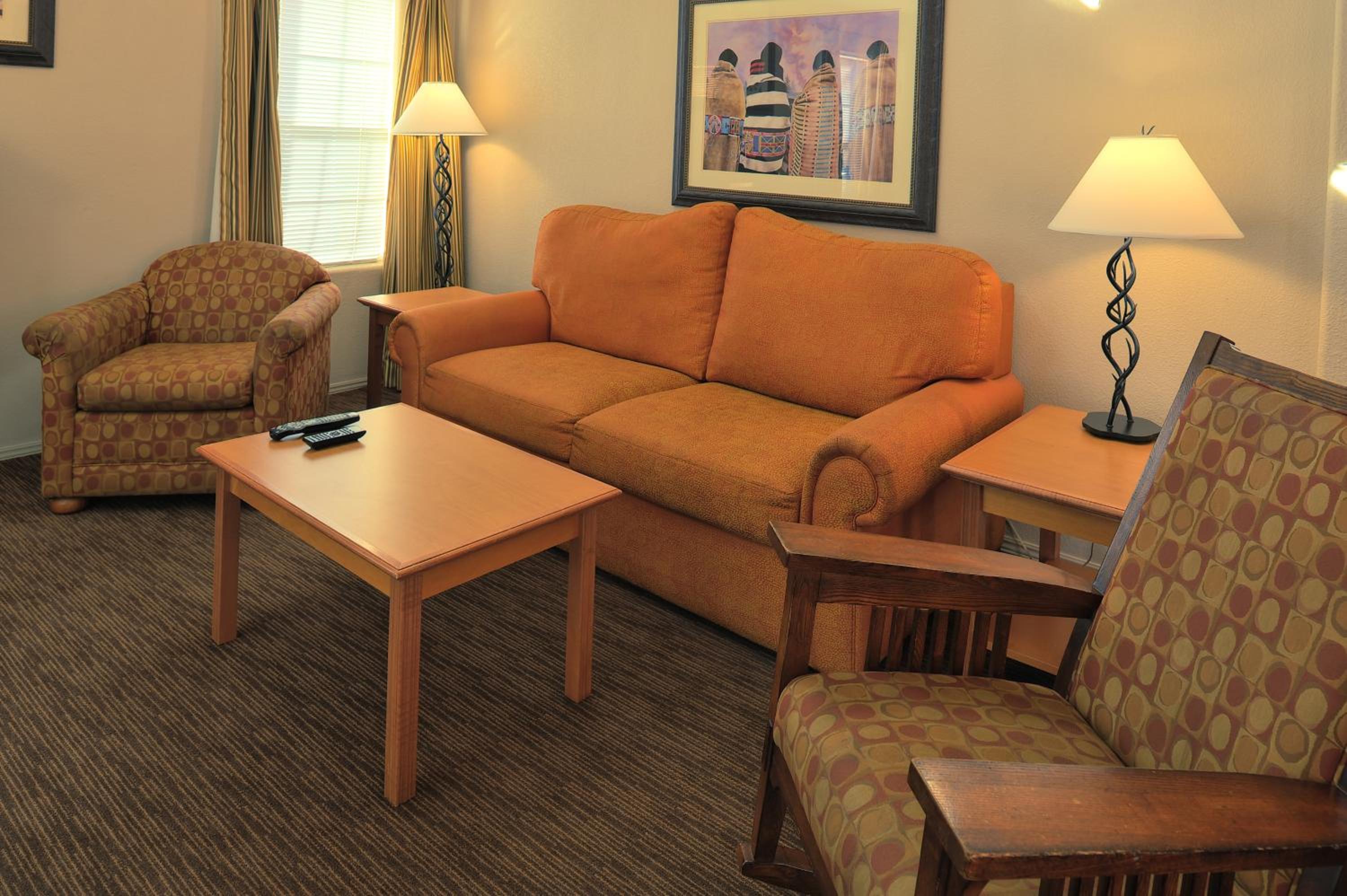 Two-Bedroom Suite - Photo 3