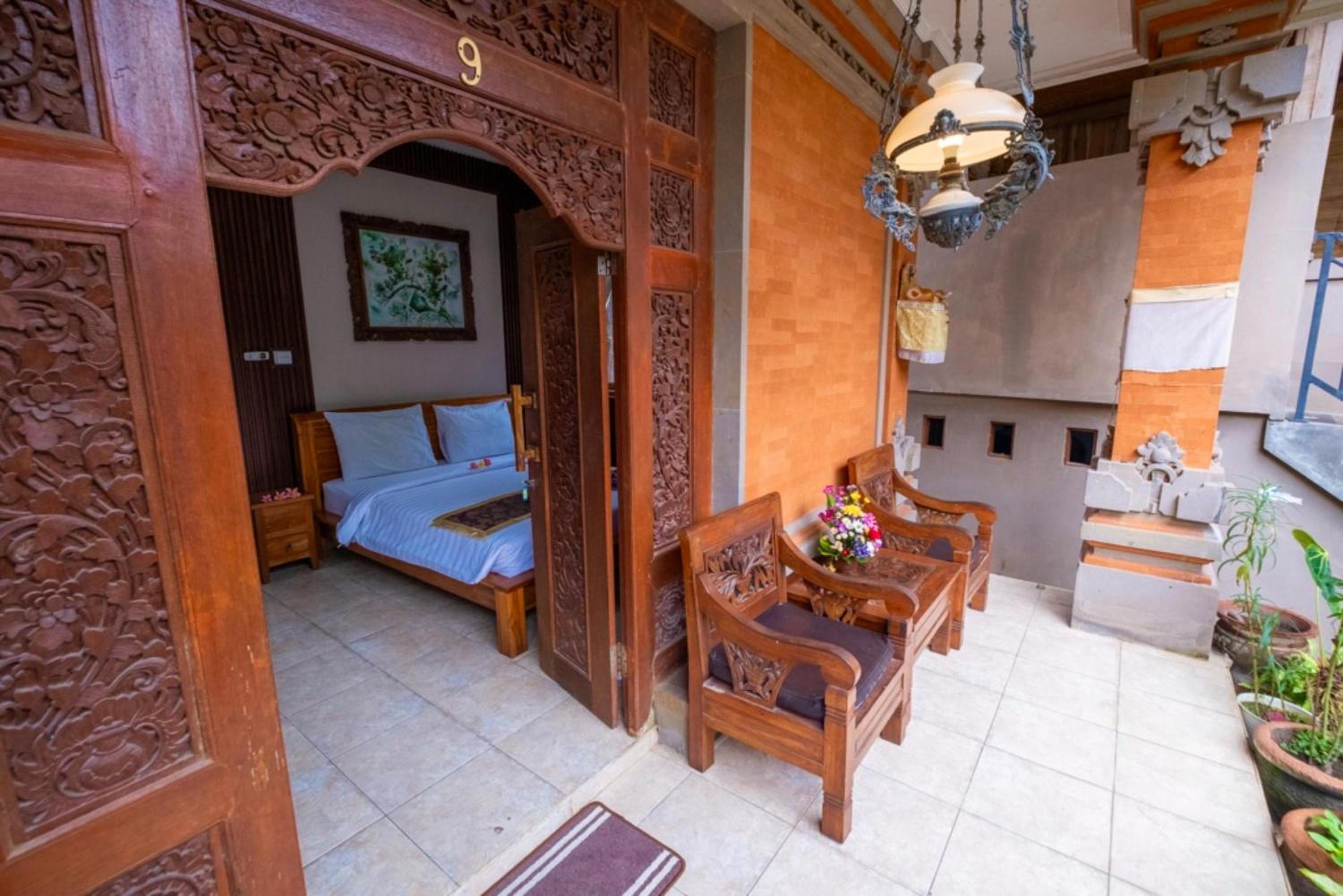 Family Room - Photo 7