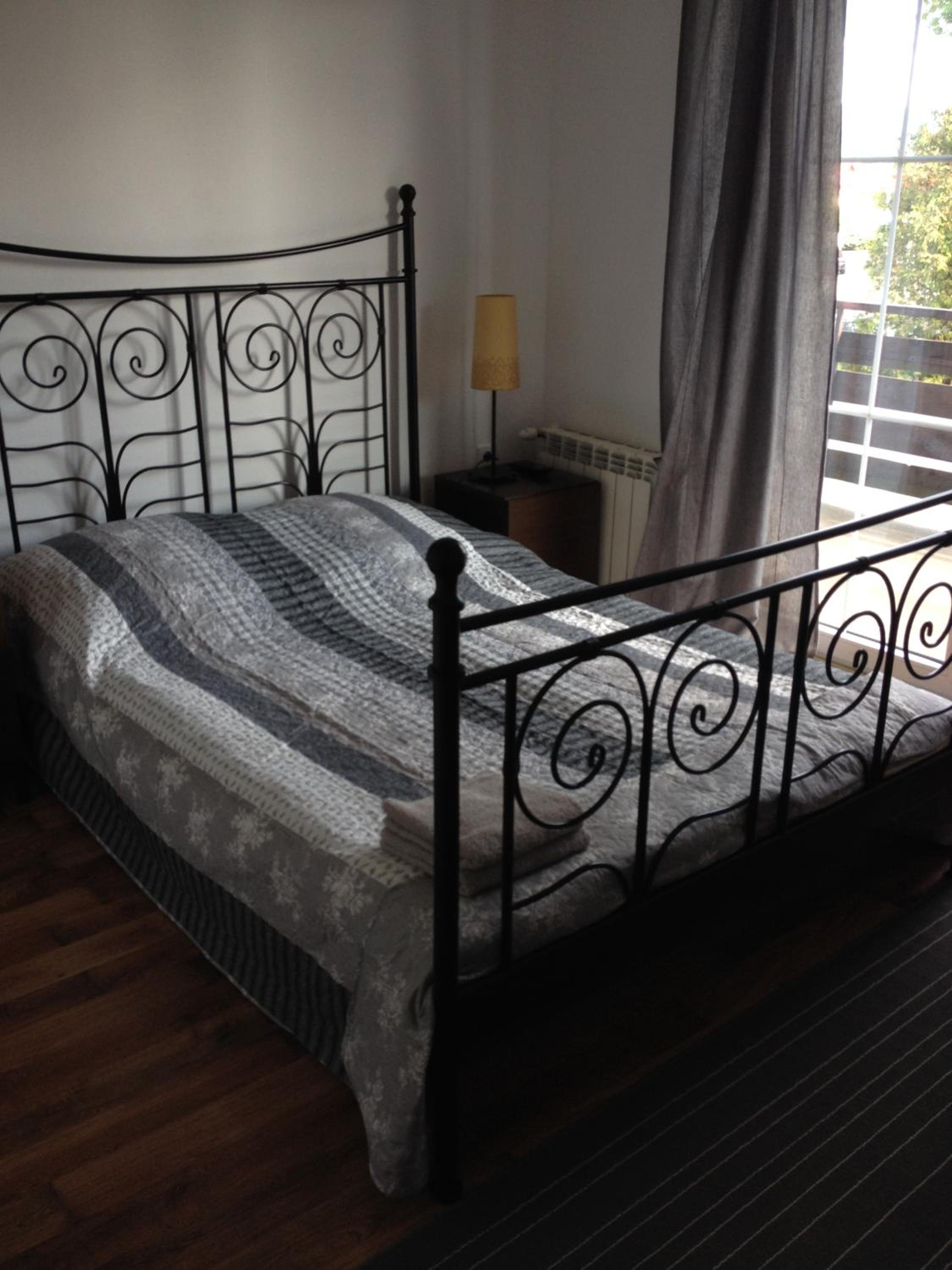 Double or Twin Room - Photo 9