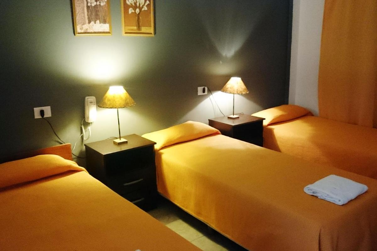 Triple Room (3 single Beds) photo 1