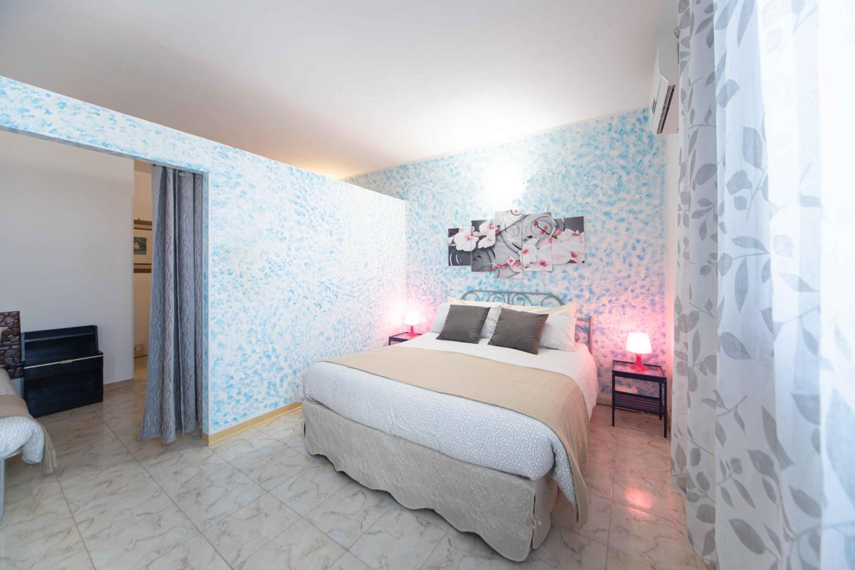 Basic Triple Room photo 2