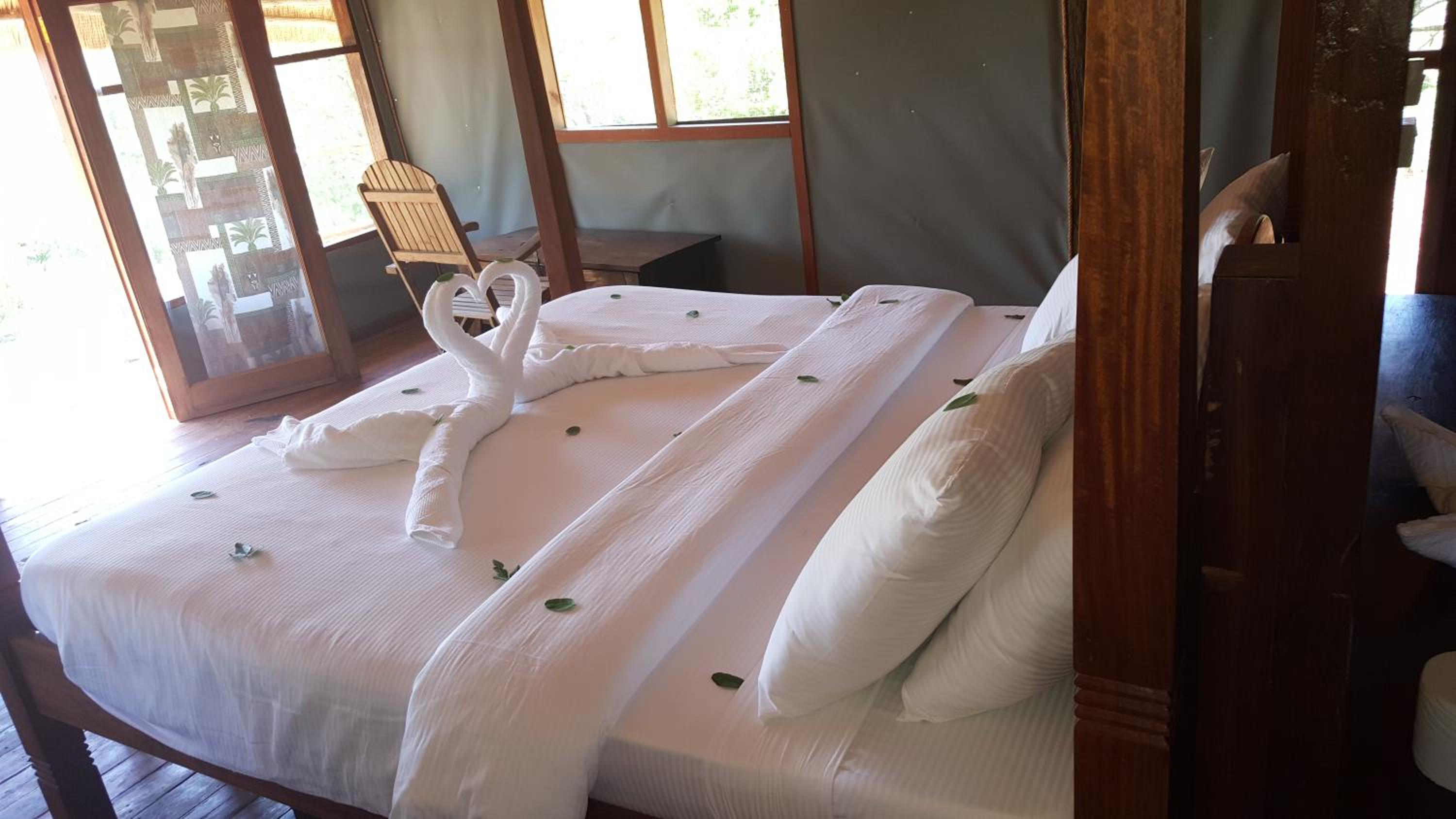 Deluxe Double Room with Extra Bed - Photo 5