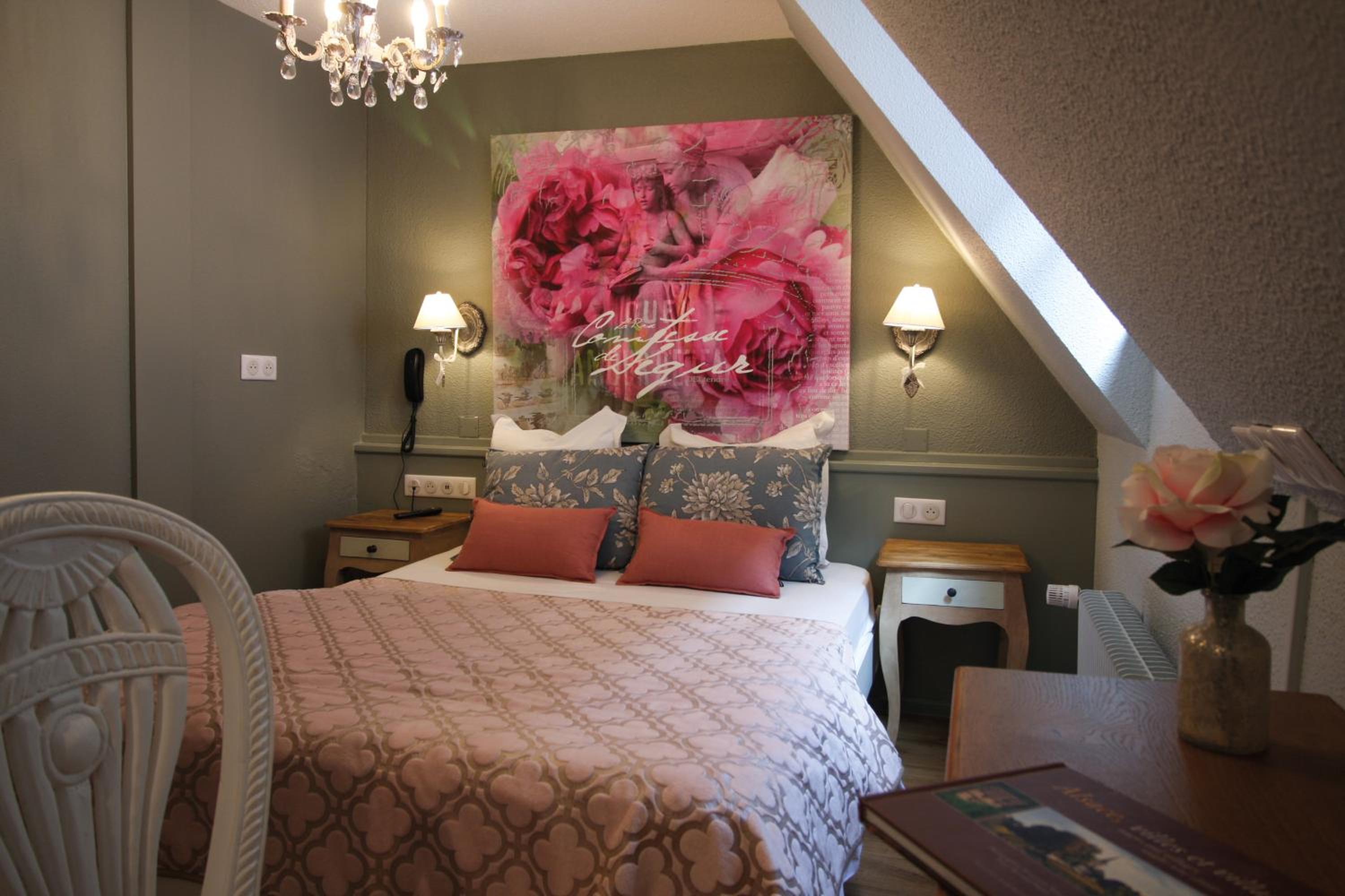 Triple Room - Photo 11