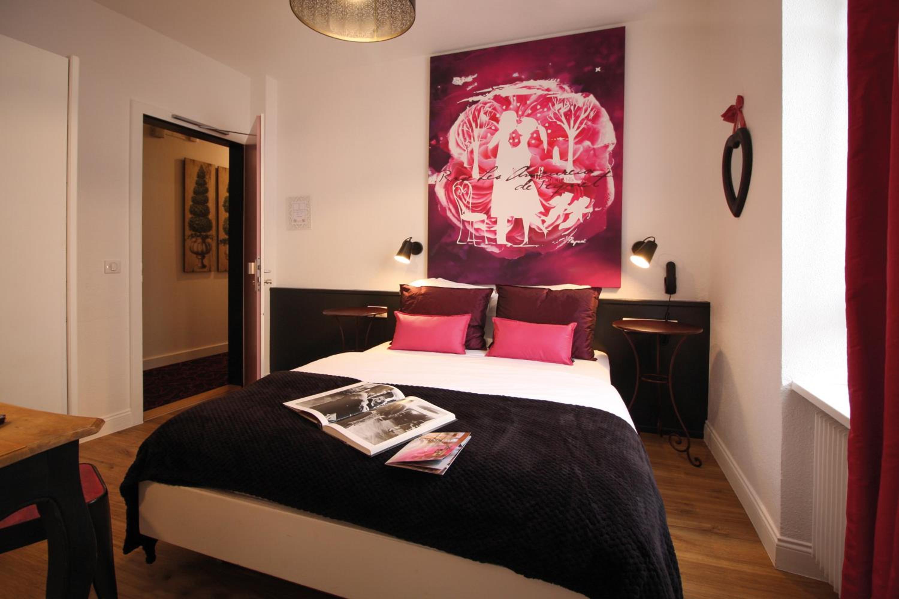 Double Room - Photo 17