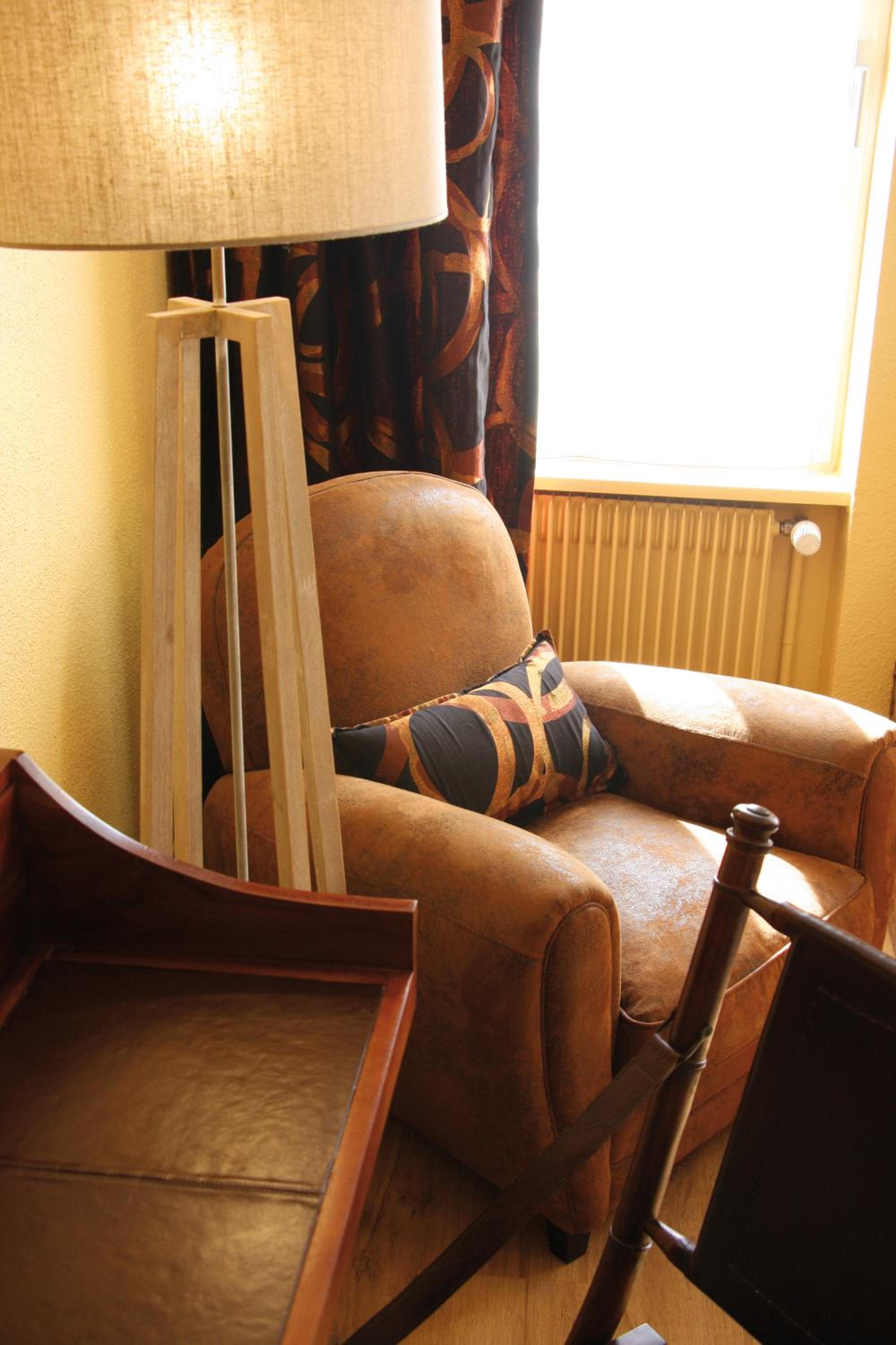 Twin Room - Photo 20