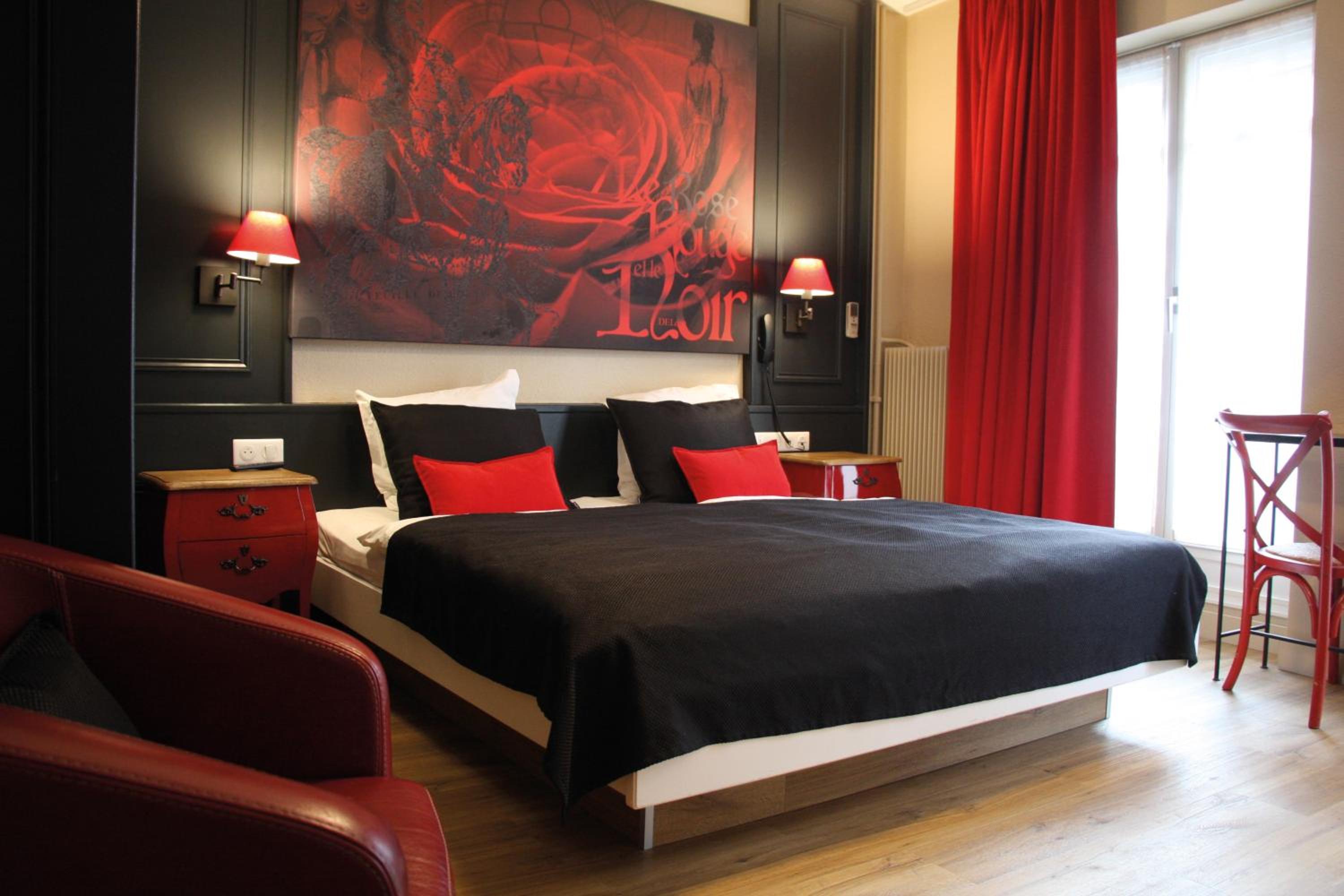 Twin Room - Photo 25