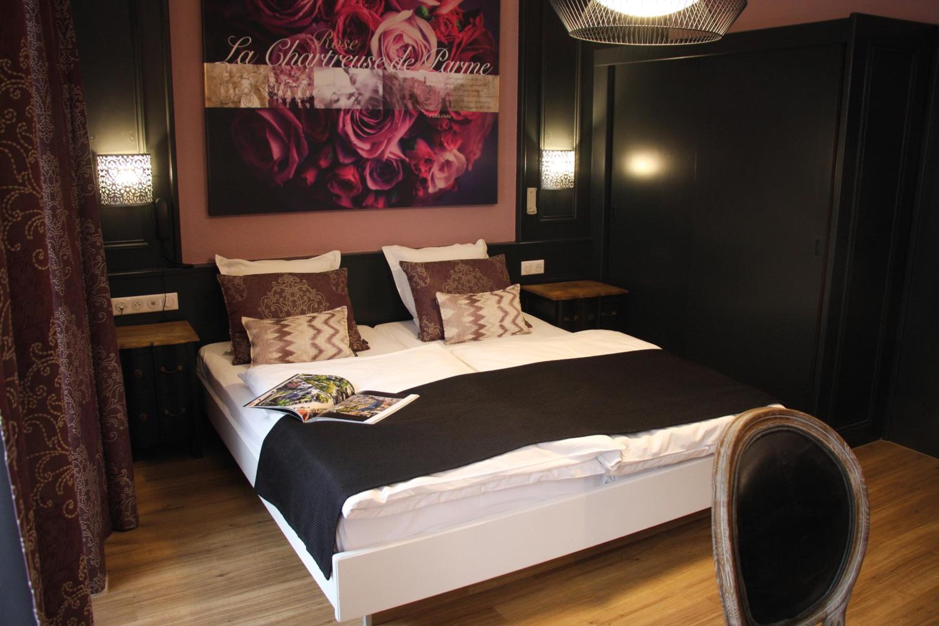 Double Room - Photo 2