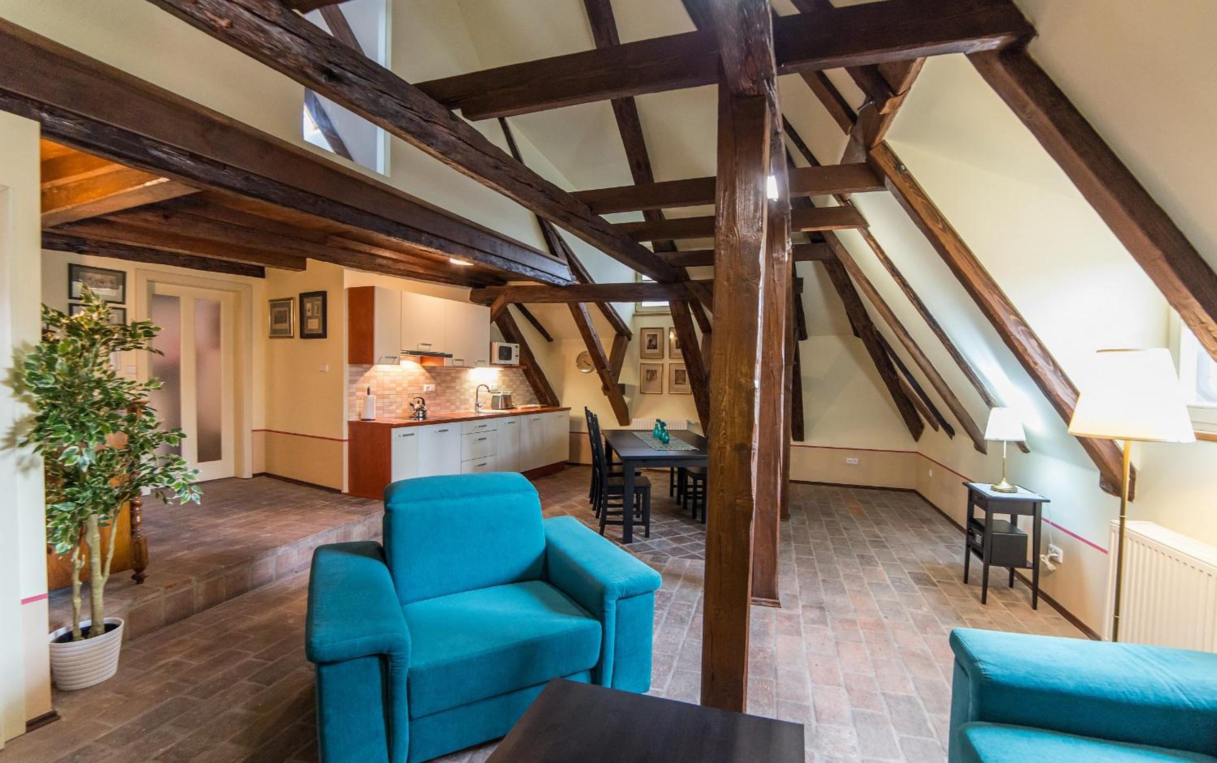 Maisonette photo 3