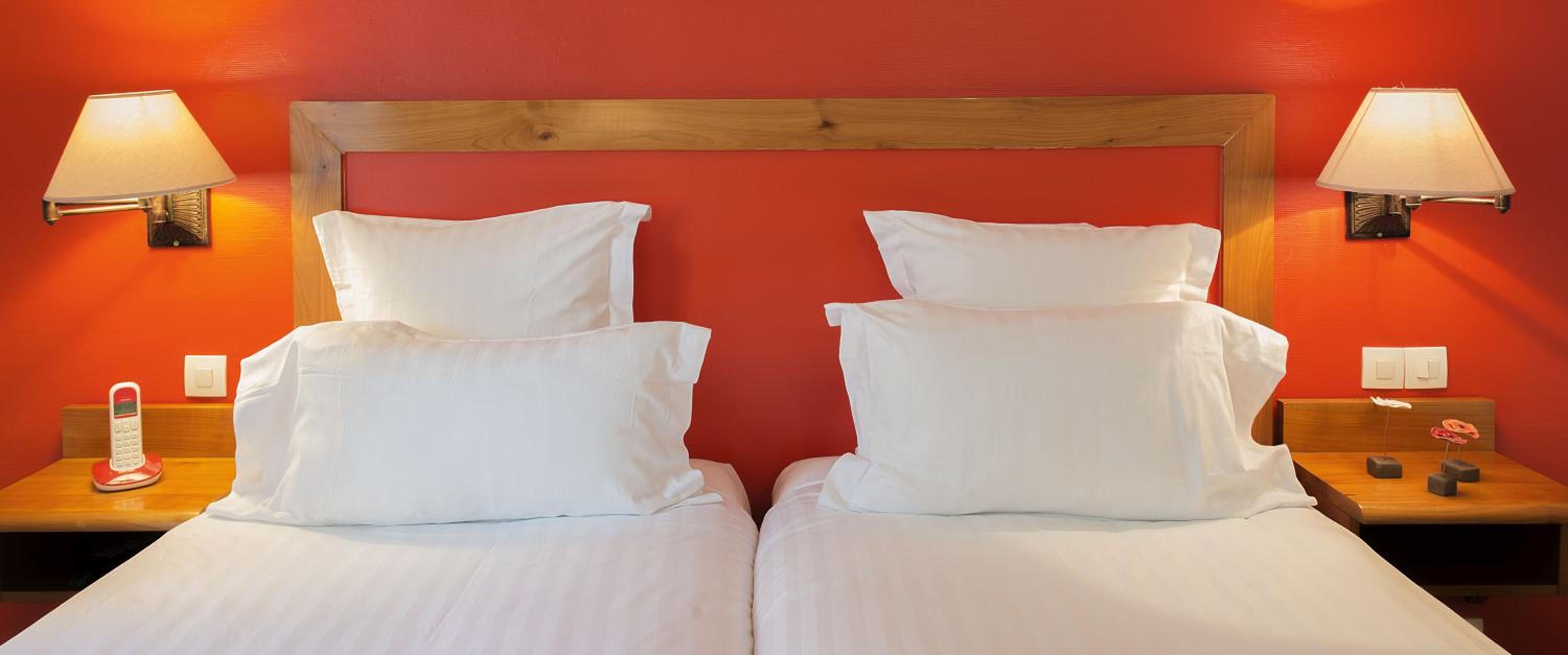 Superior Deluxe Double or Twin Room  photo 2