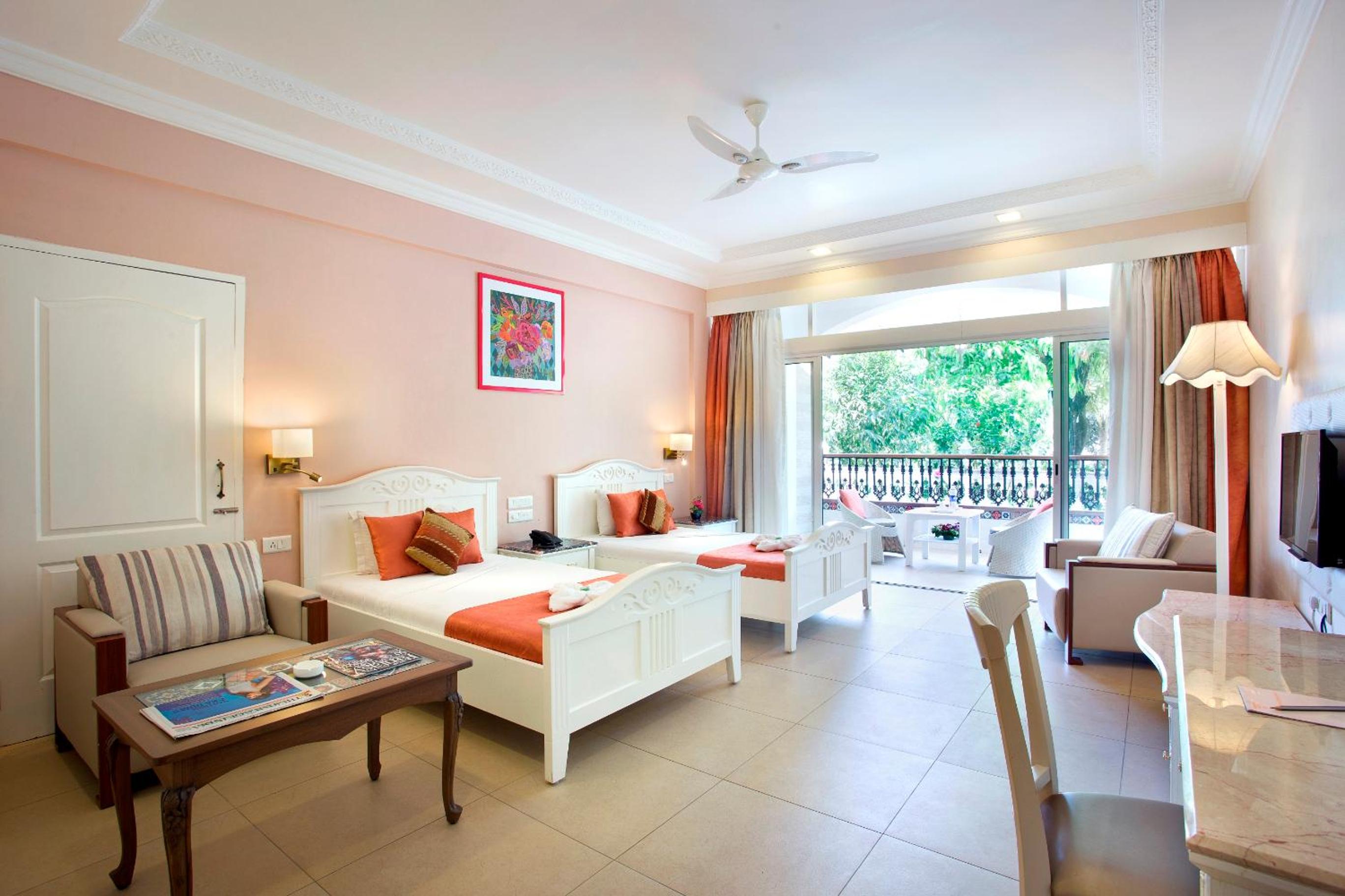 Deluxe Double Room photo 3