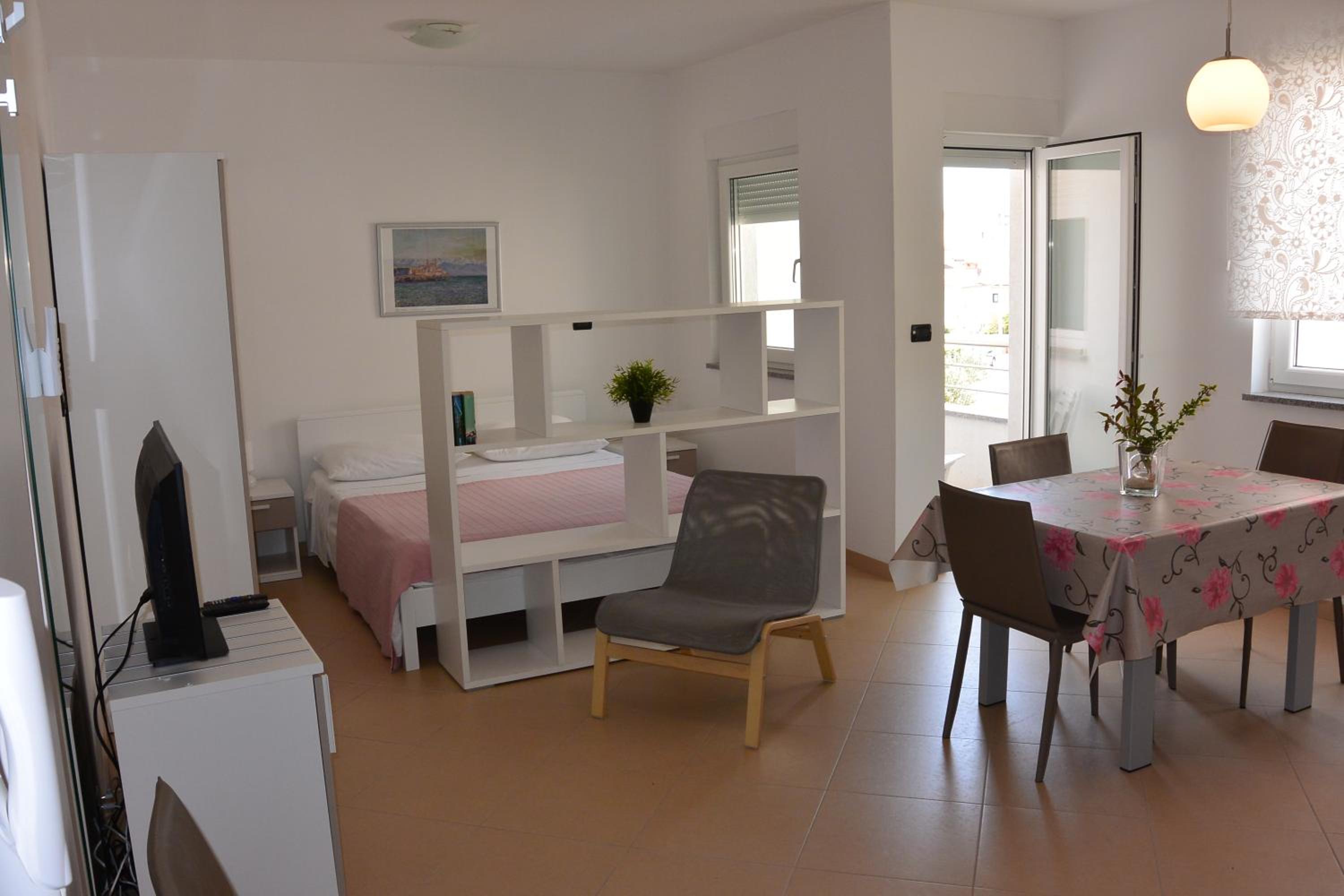 Studio with Balcony
