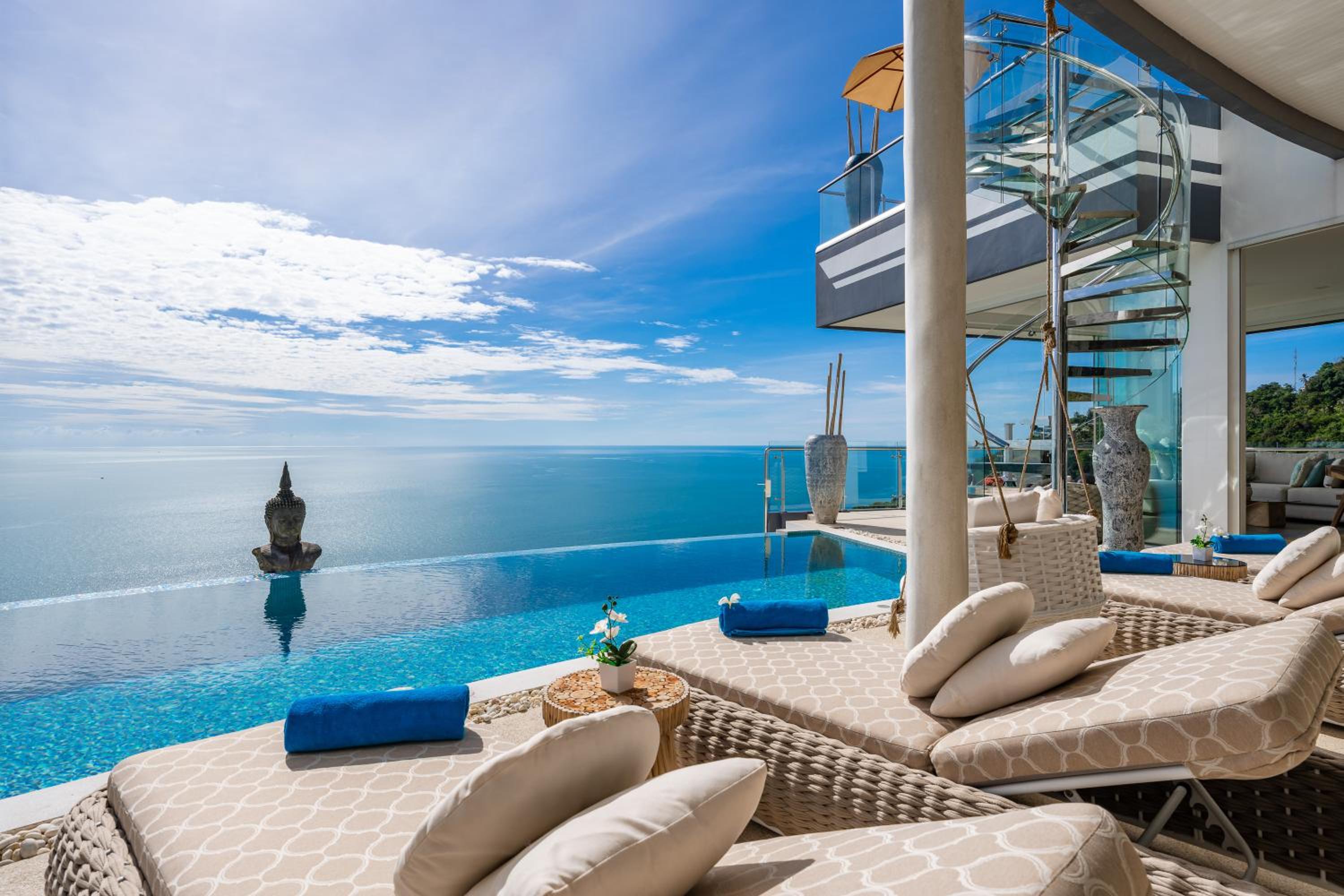 Villa with Private Pool photo 2