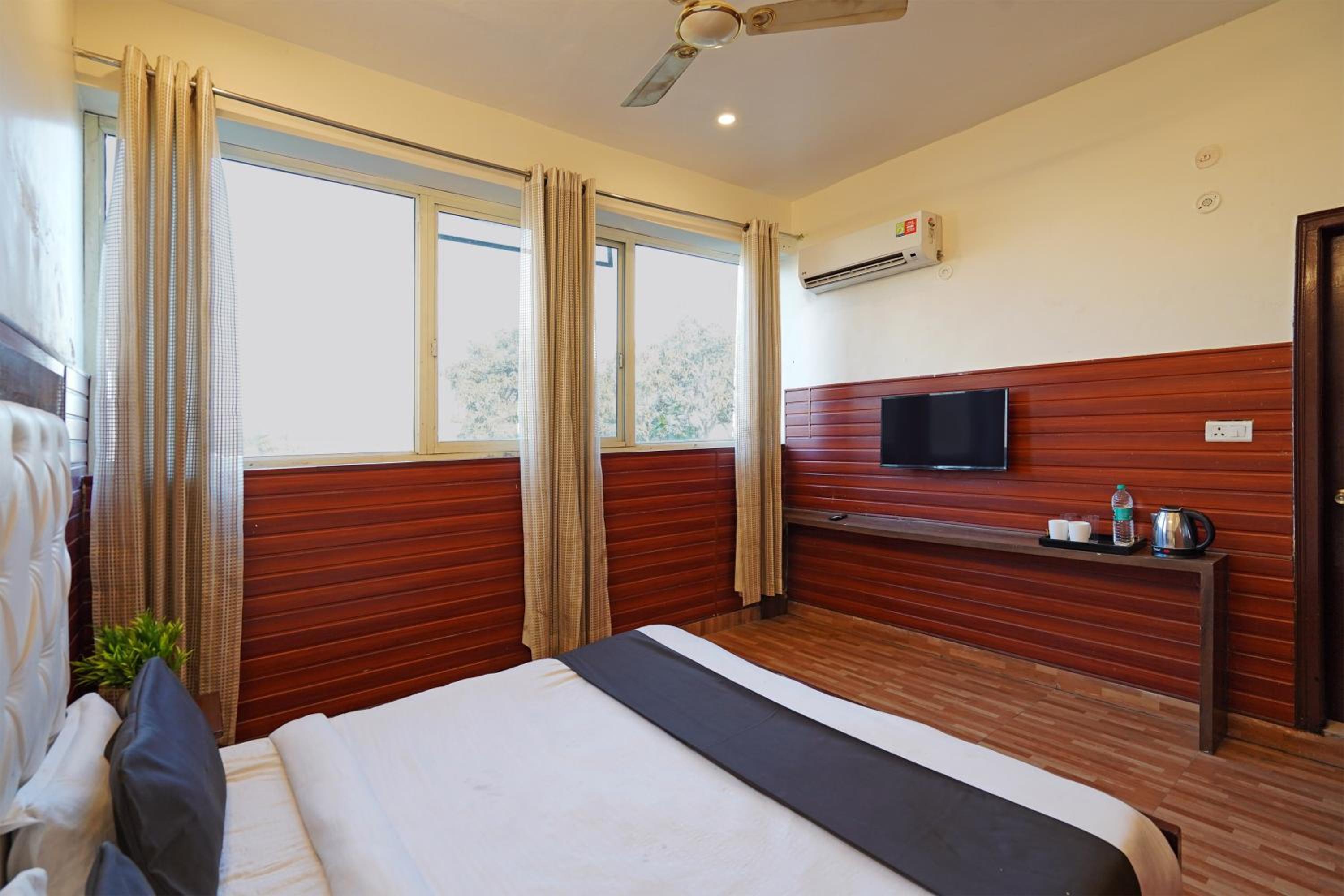 Deluxe Room photo 2