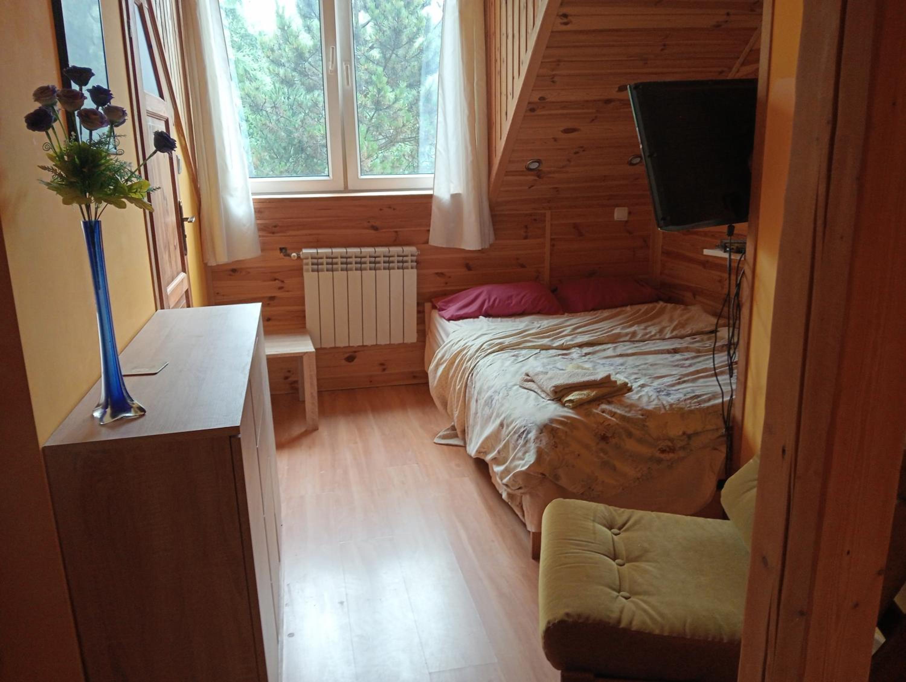 Small Double Room photo 1