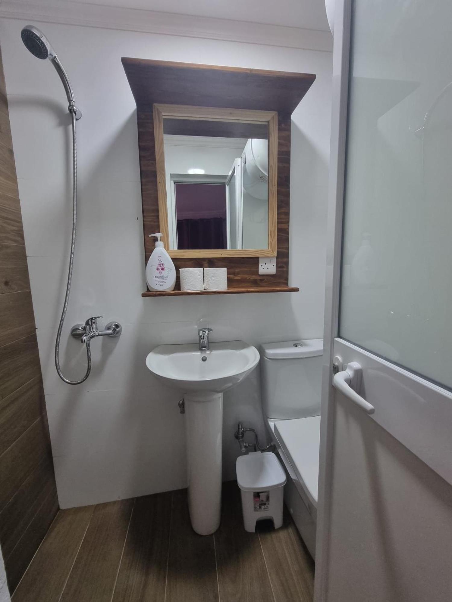 Budget Single Room