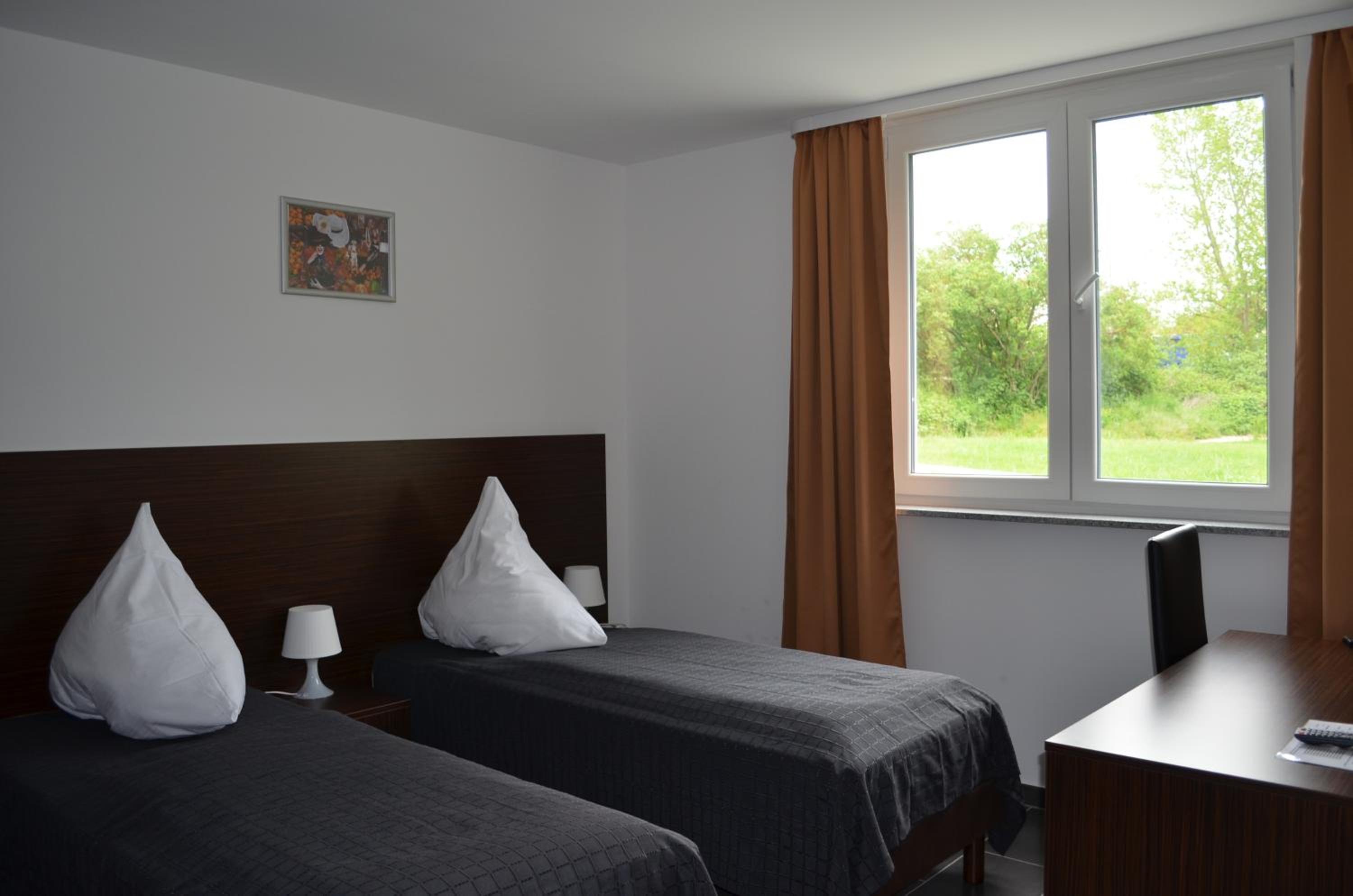 Comfort Twin Room photo 1