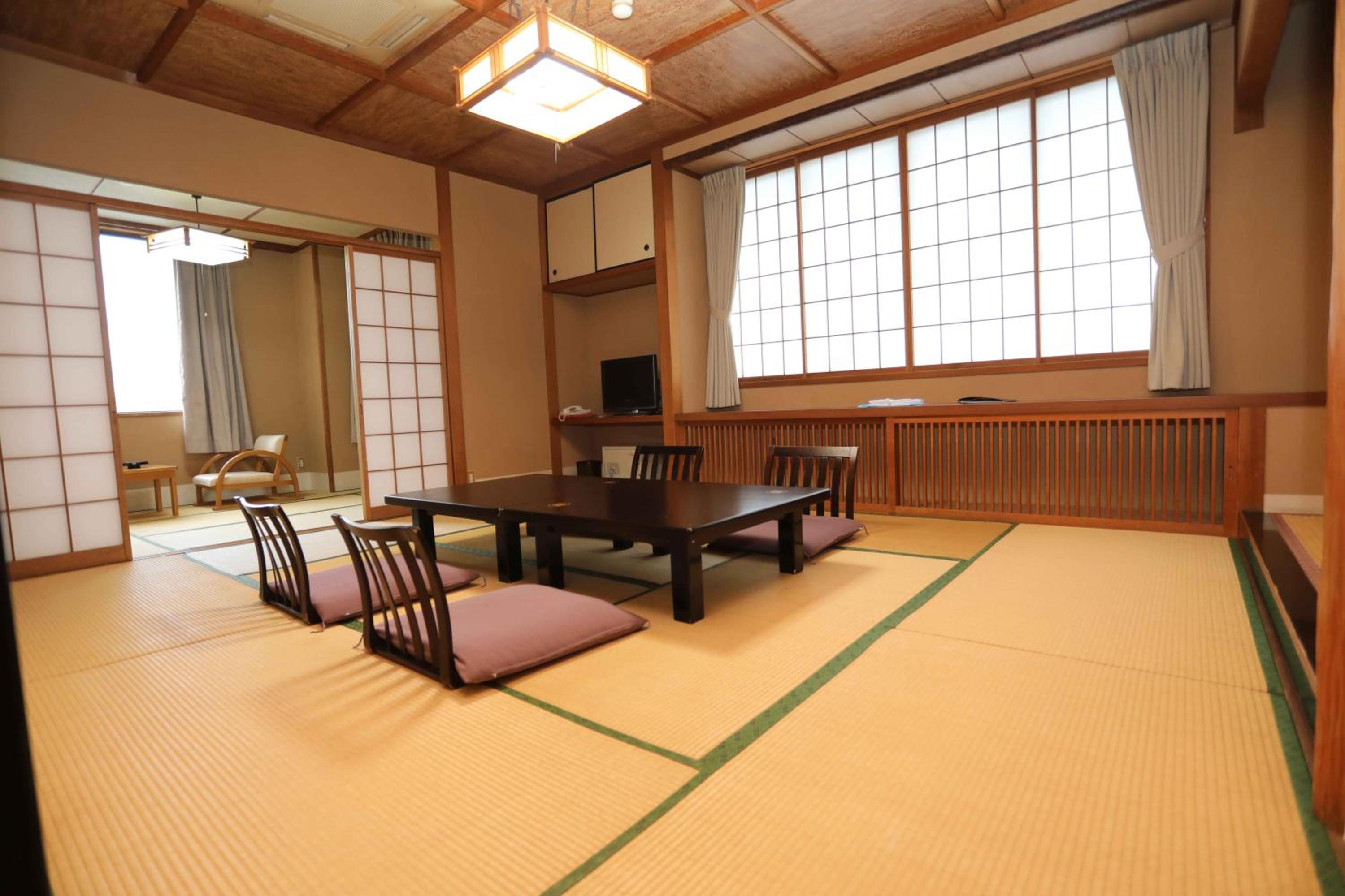 Japanese-Style Room