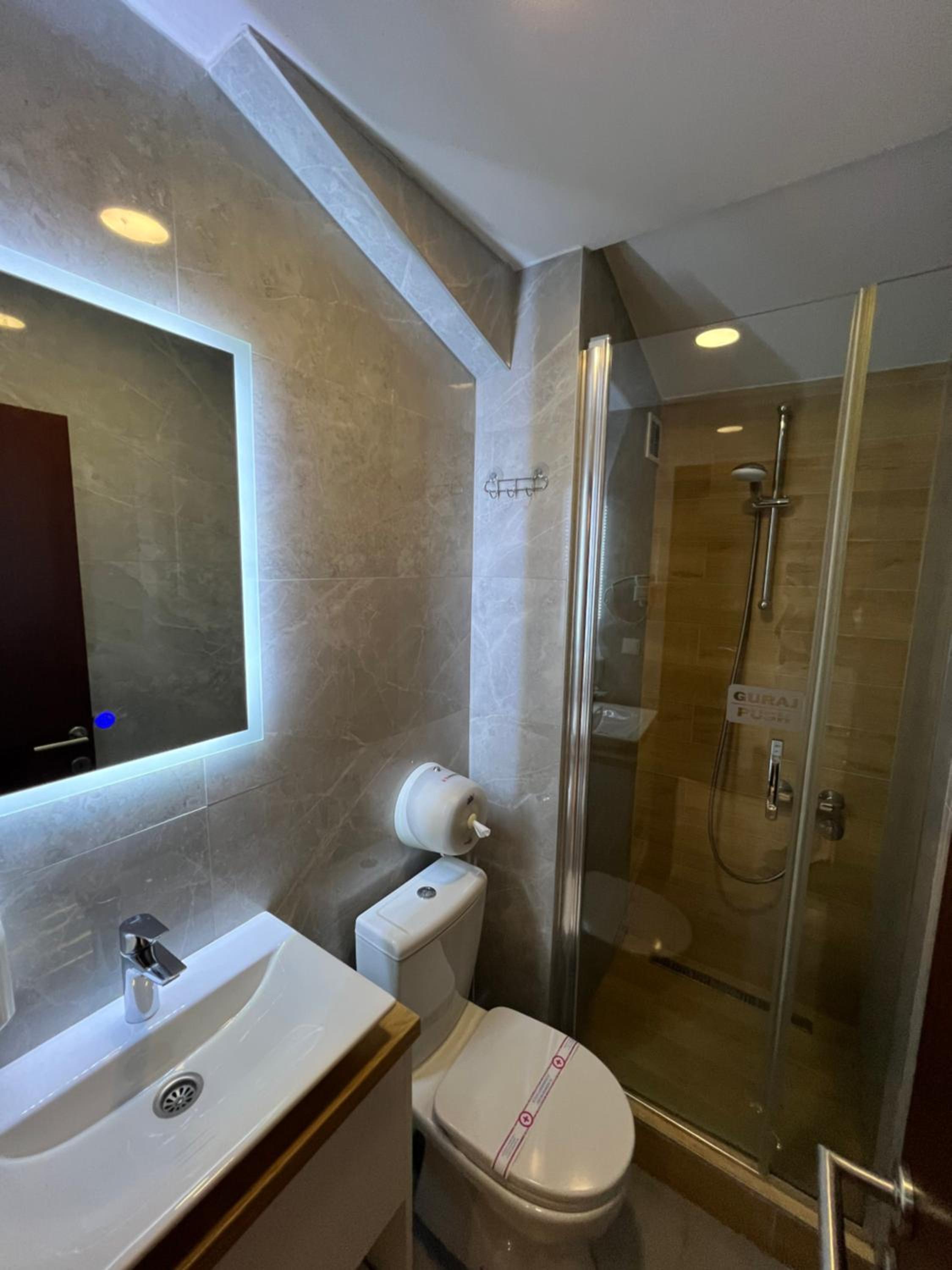 Economy Double Room photo 3