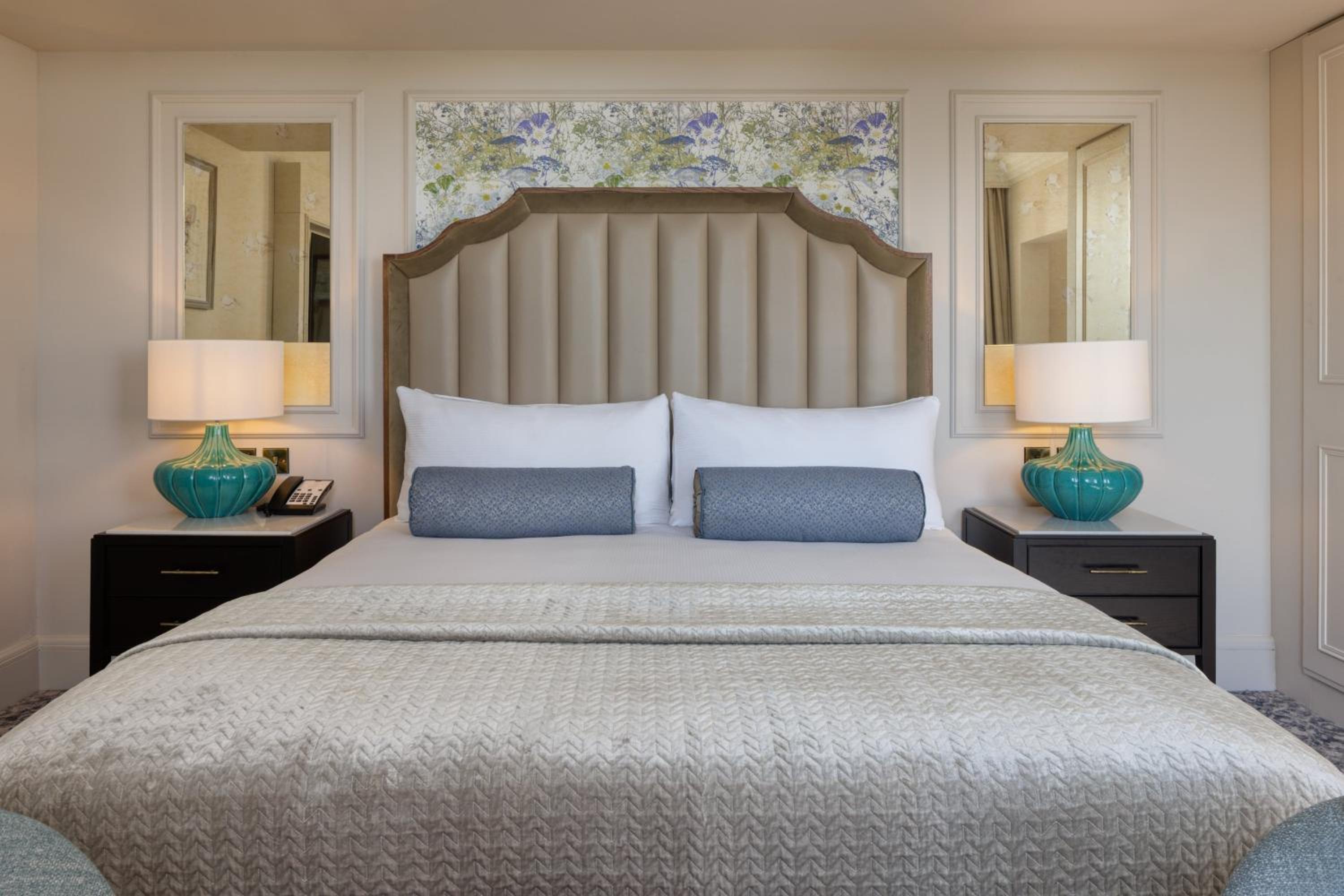 Terrace Suite with Castle View - Photo 2