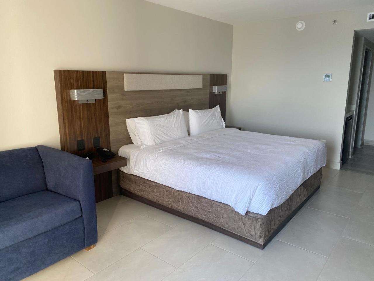 Standard Room - Photo 1