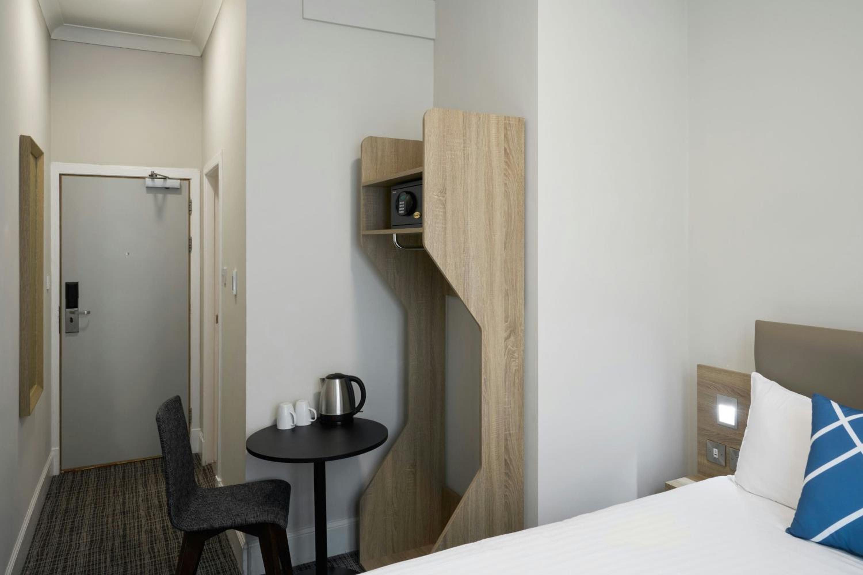 Efficient Double, Efficient Room, 1 Double - Photo 2