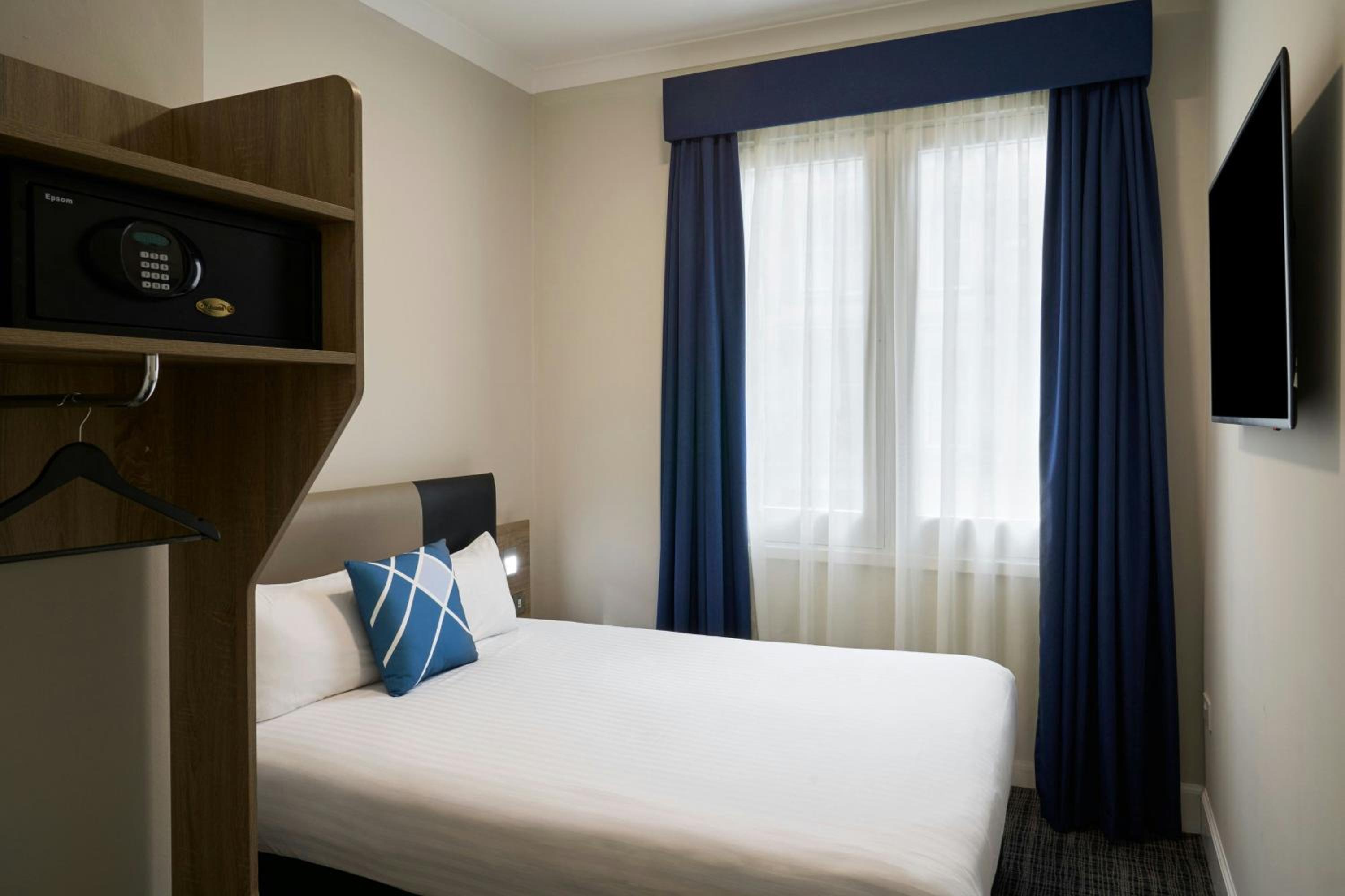 Efficient Double, Efficient Room, 1 Double - Photo 1