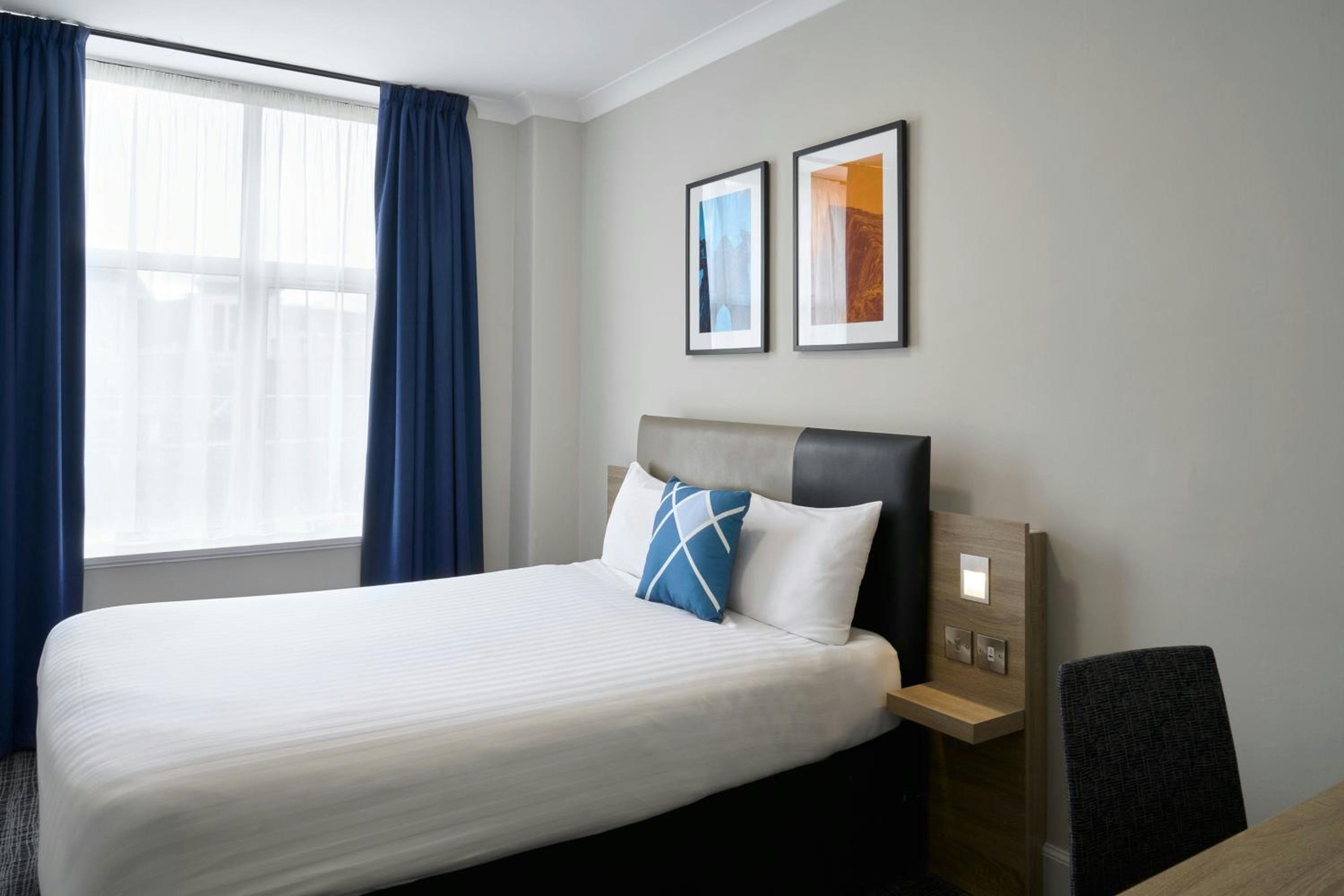 Standard Double, Guest room, 1 Double - Photo 1