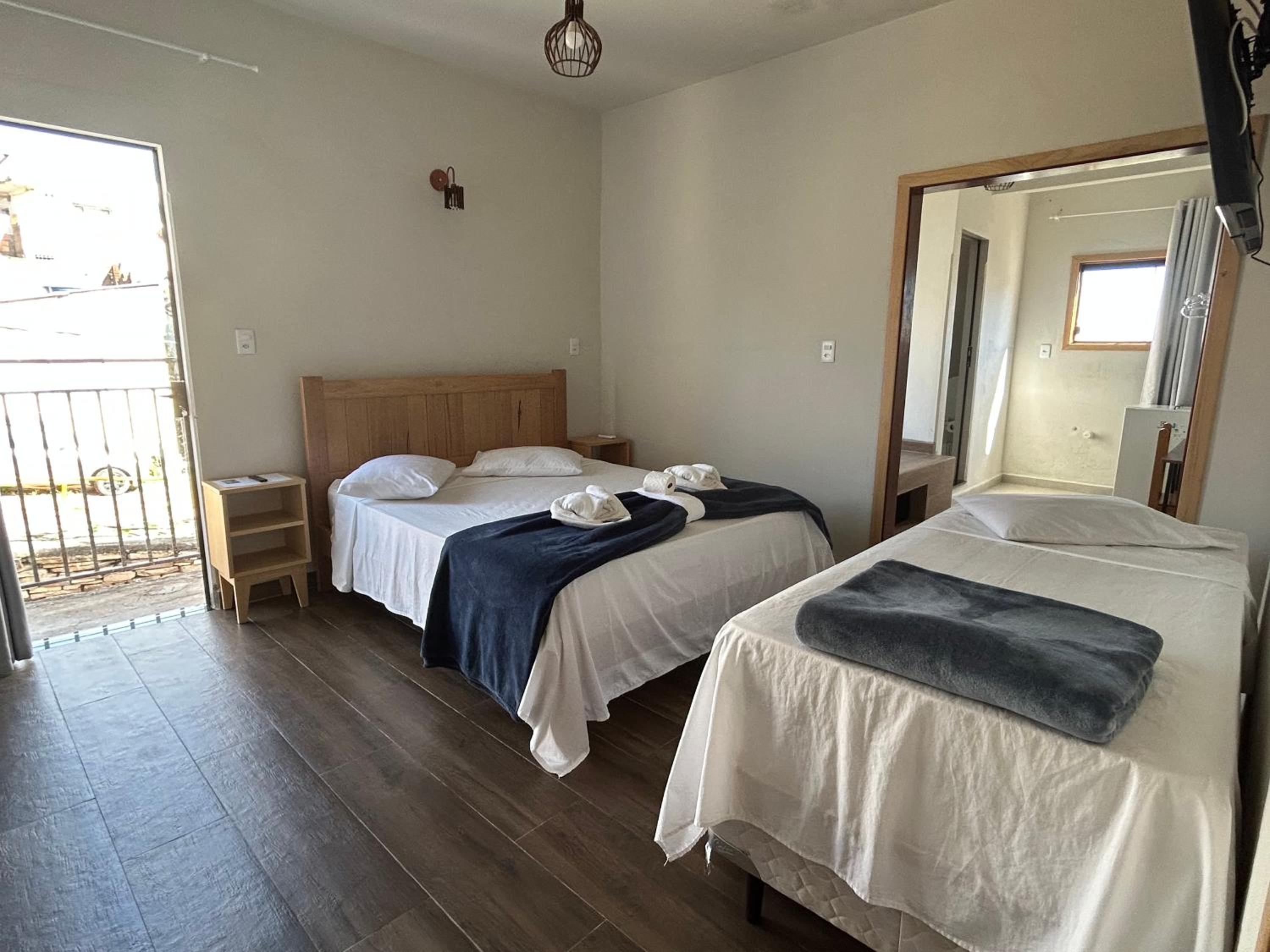 Triple Room with Bath photo 1