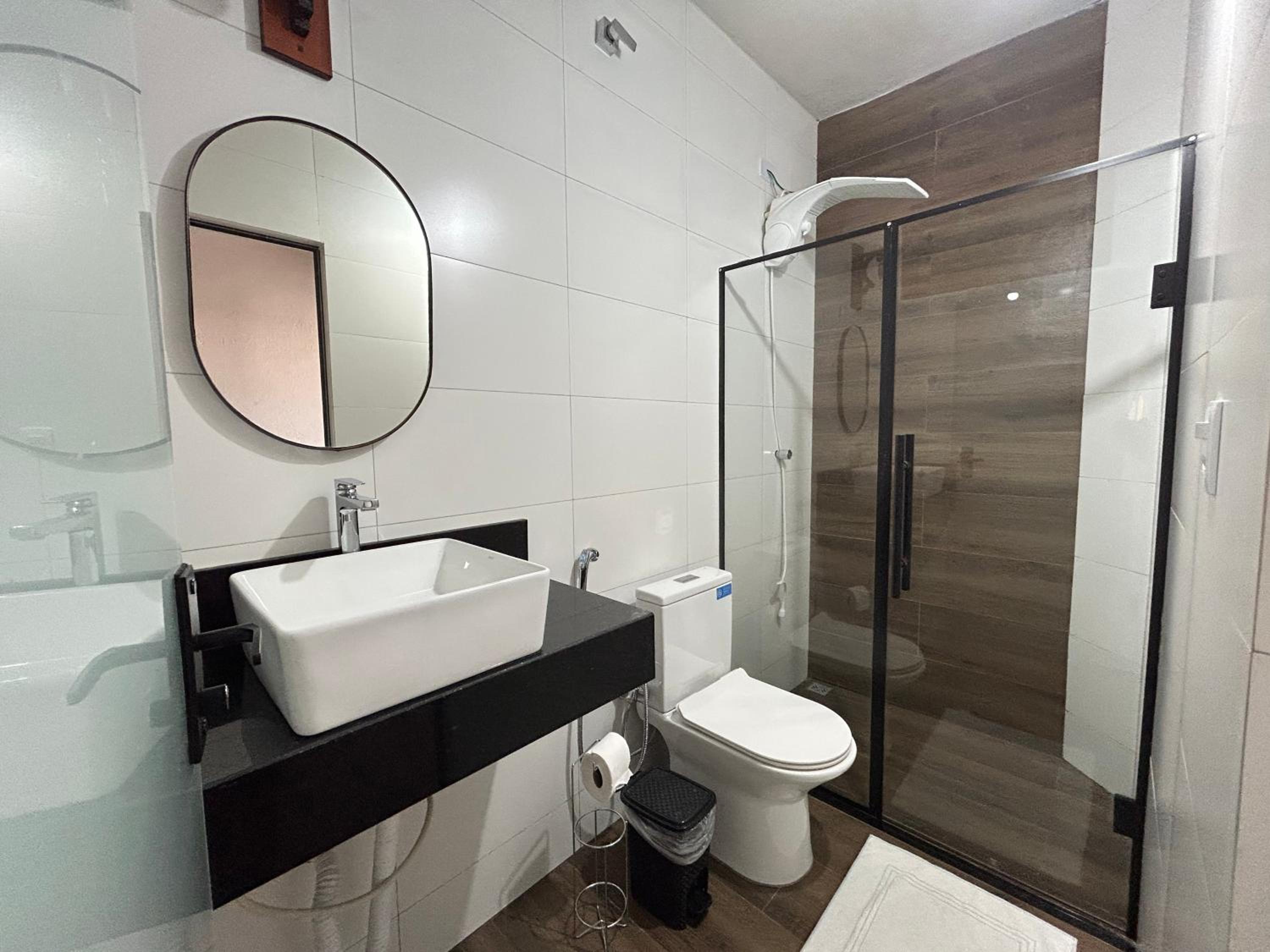 Queen Room with Spa Bath photo 2
