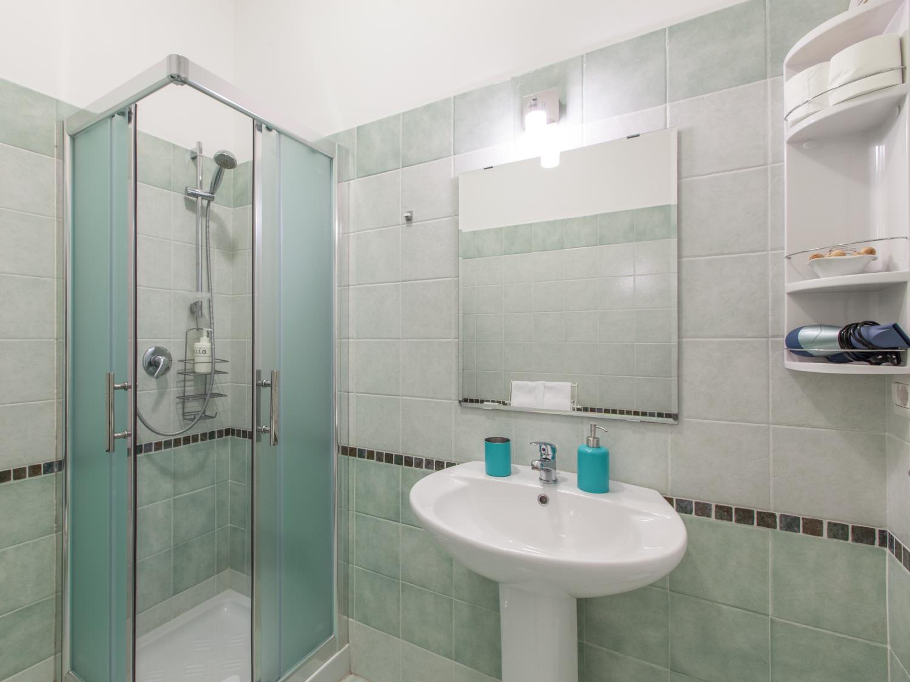 Standard Double Room with Private Internal Bathroom photo 2