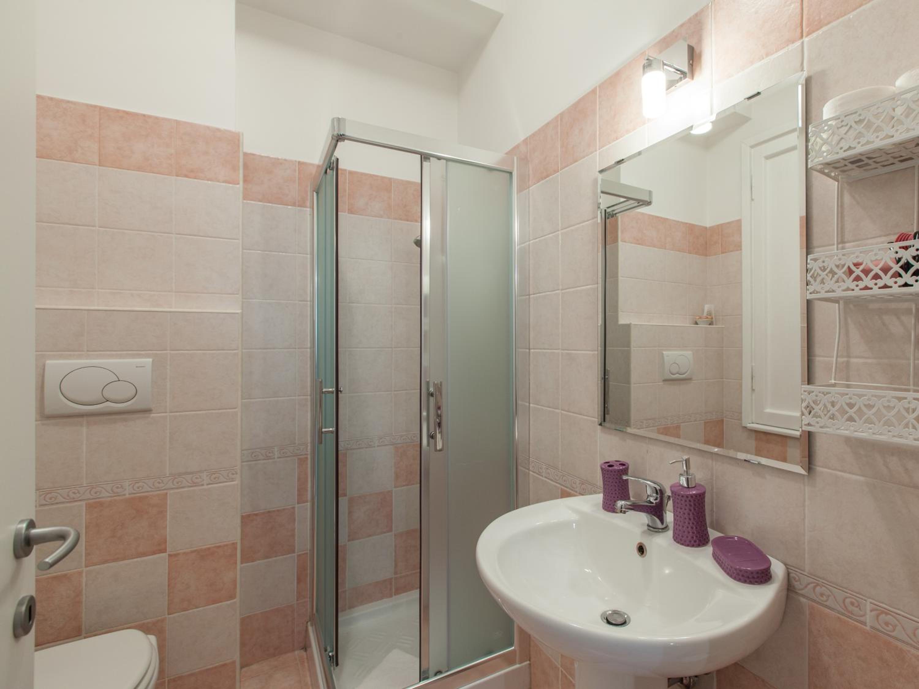 Superior Double Room with Private Internal Bathroom photo 2