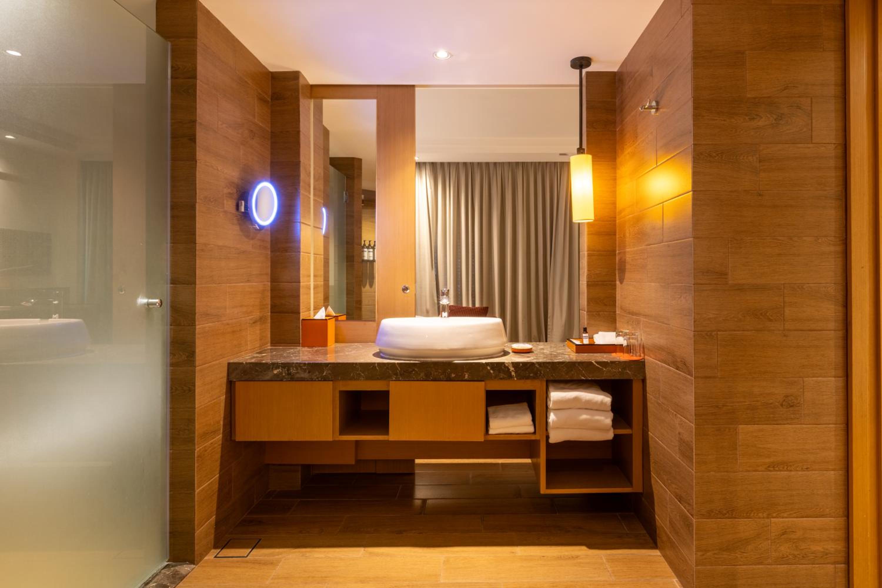 Twin Room with Sea View photo 3