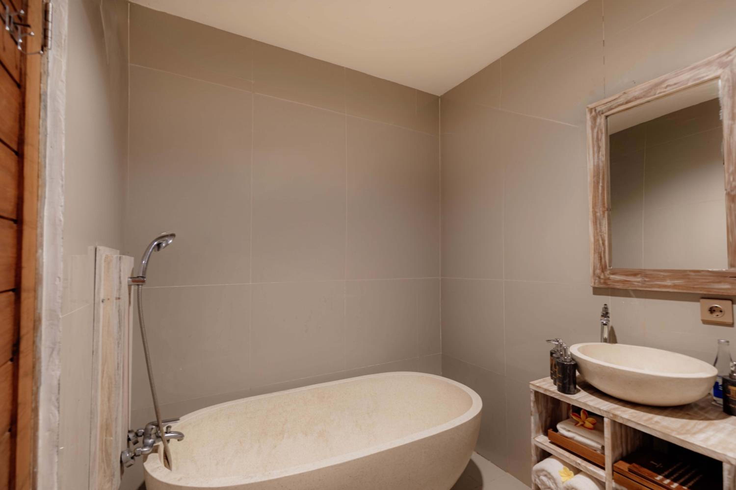 Deluxe Double Room - Photo 5