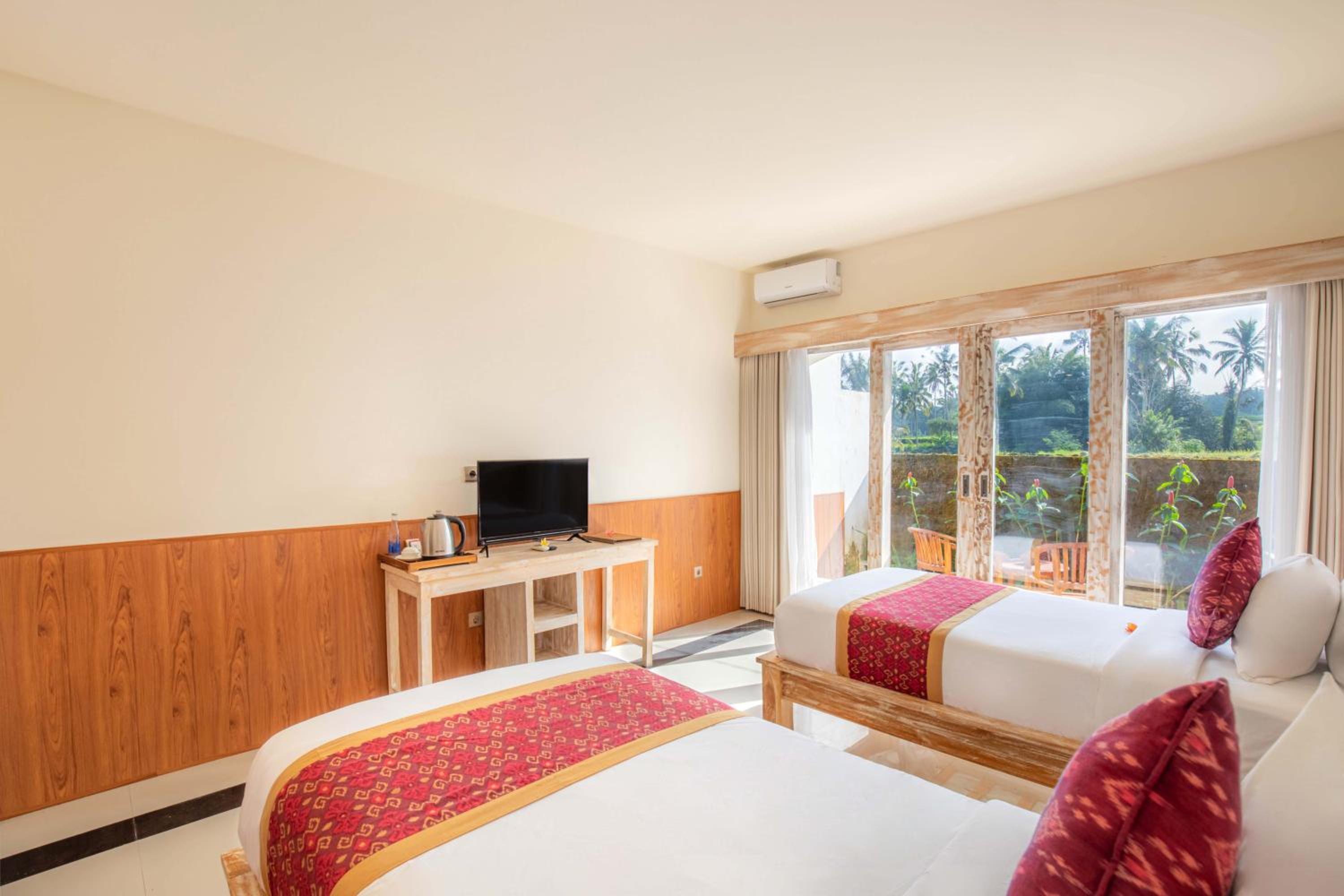 Deluxe Twin Room - Photo 6