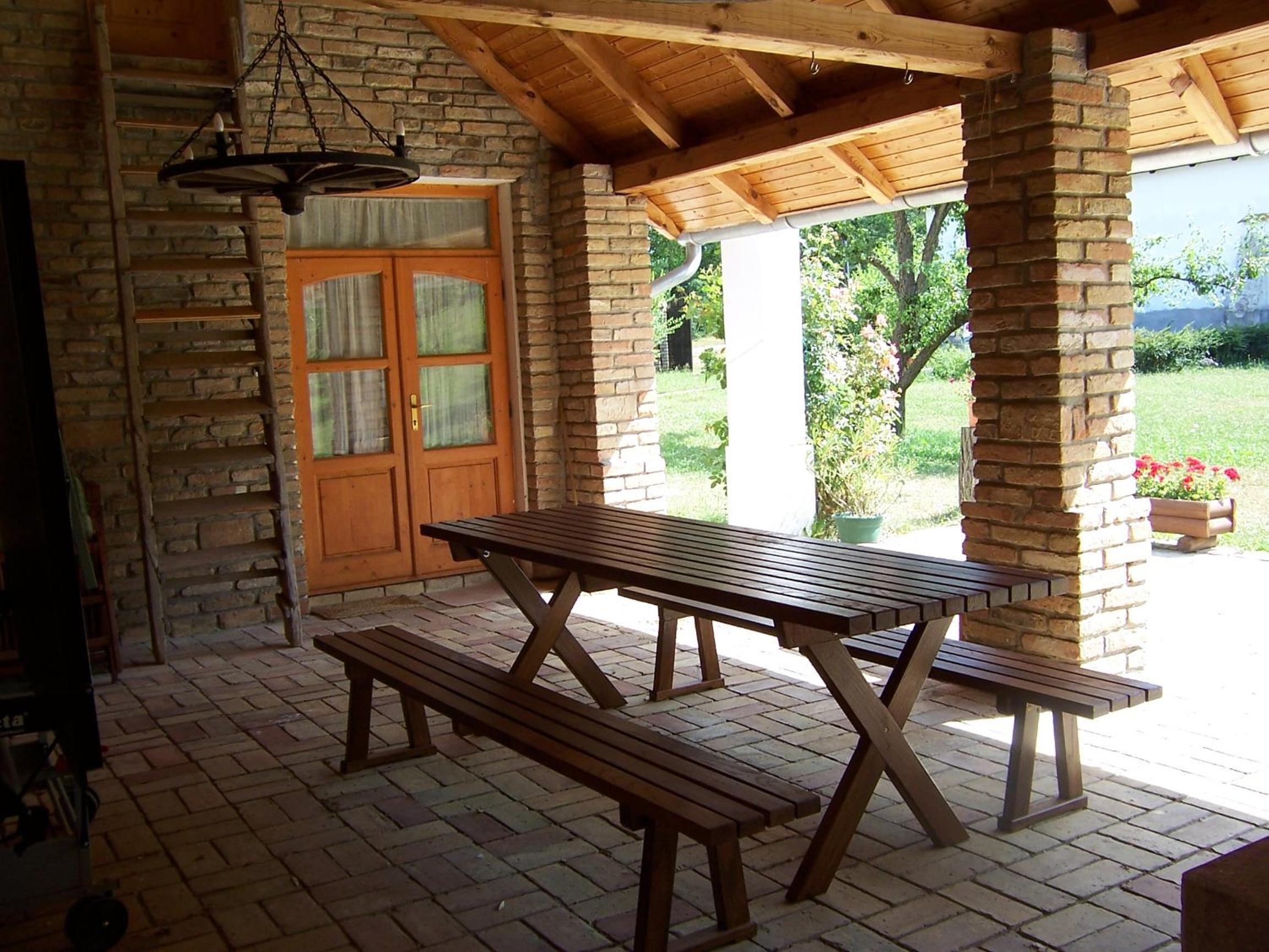 Studio with Mezzanine photo 3