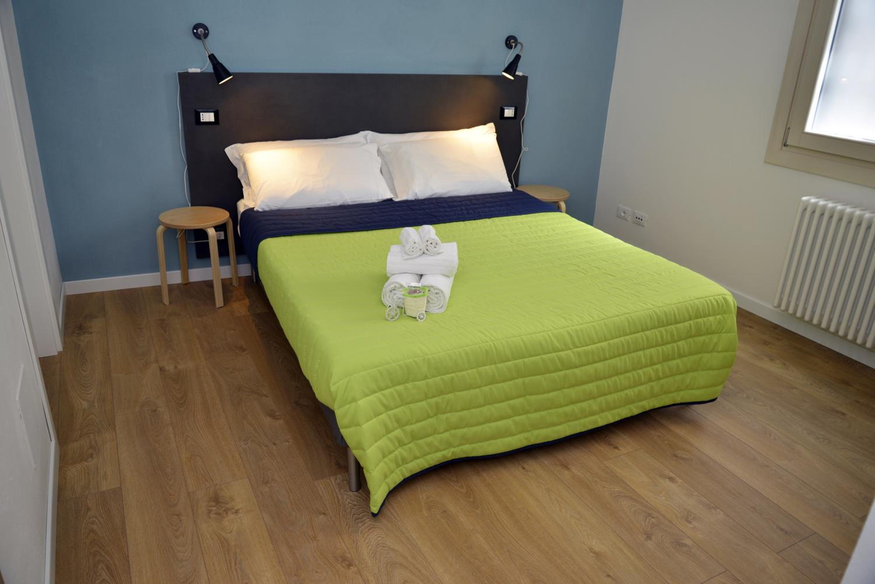 Double or Twin Room with Private Bathroom photo 1