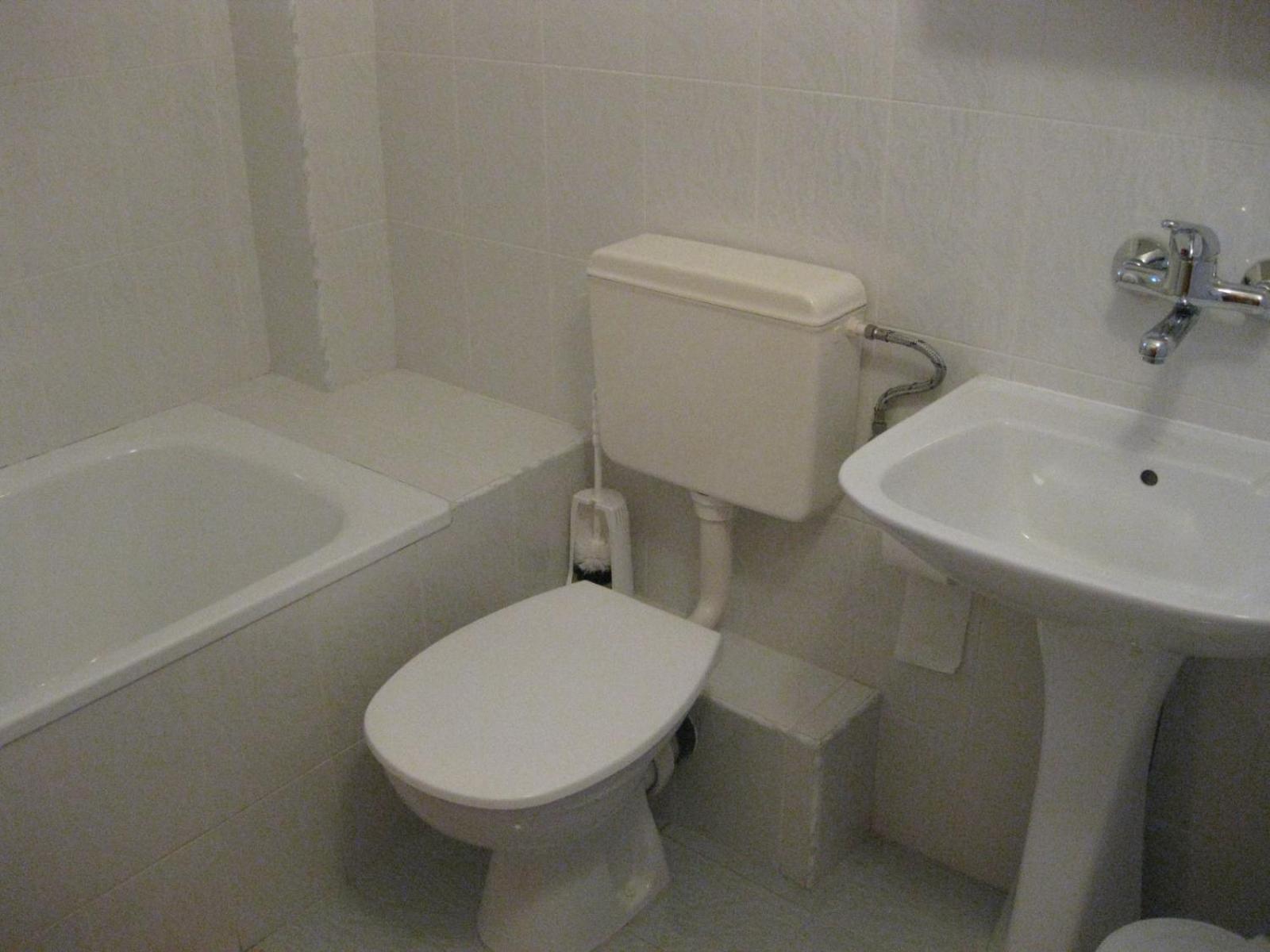 Double Room with Bath photo 2