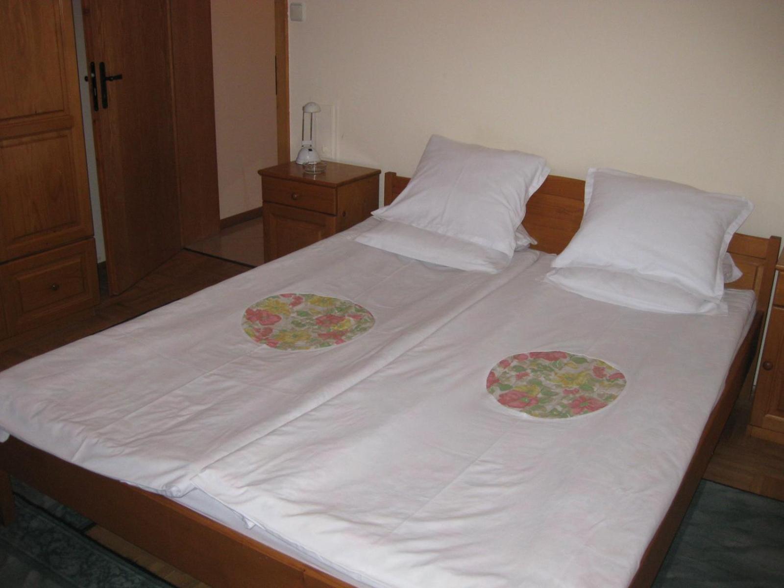 Double Room with Bath photo 1