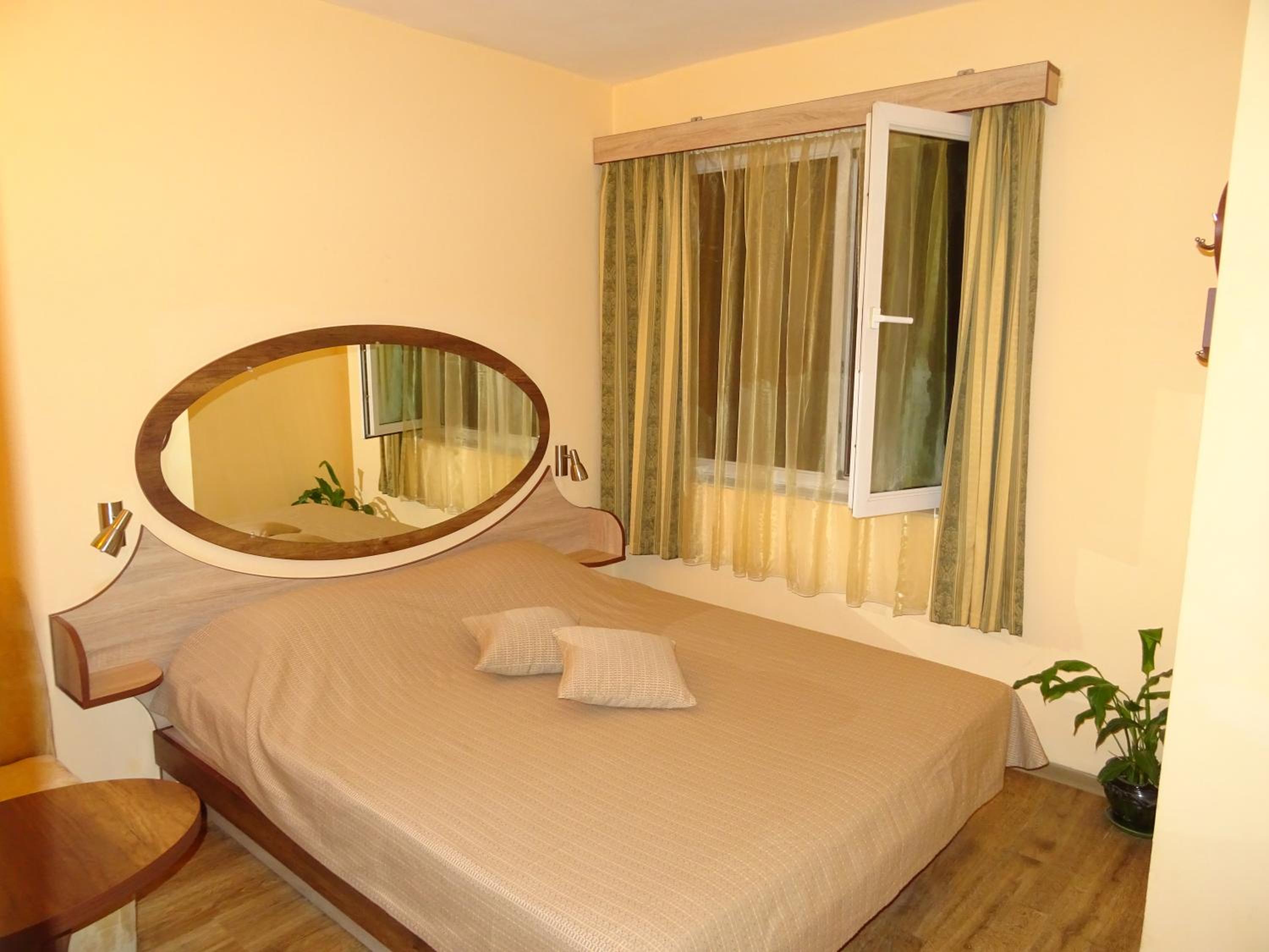 Double or Twin Room - Photo 32