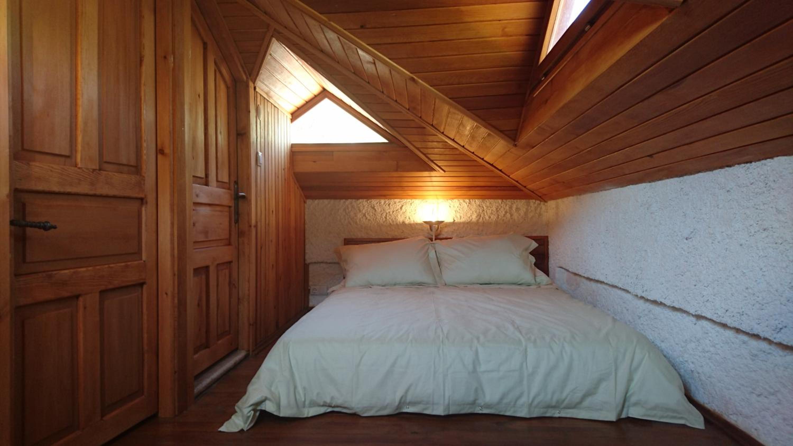Small Double Room - Photo 2