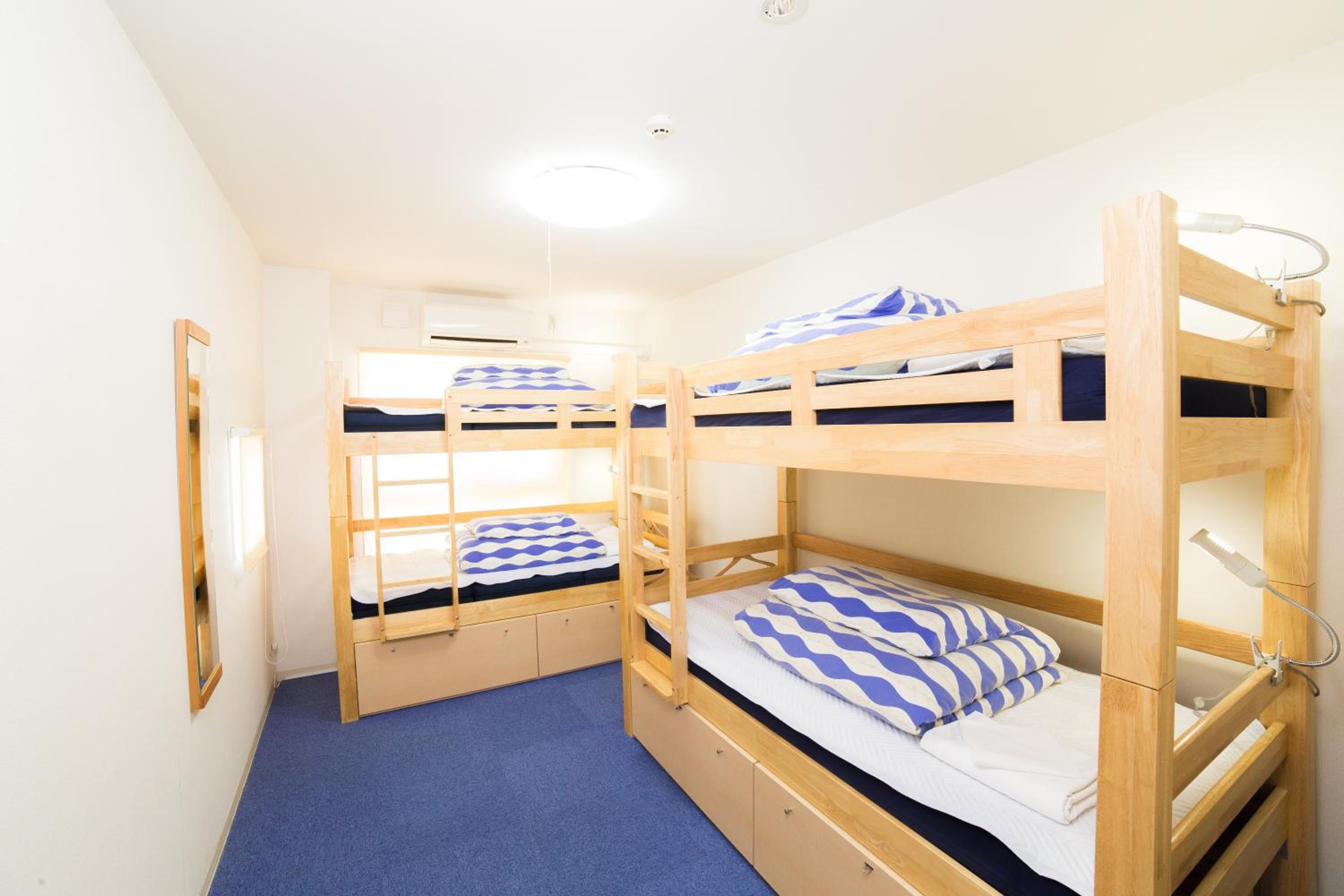 Room with Bunk Beds and Shared Bathroom (8 Adults) photo 1