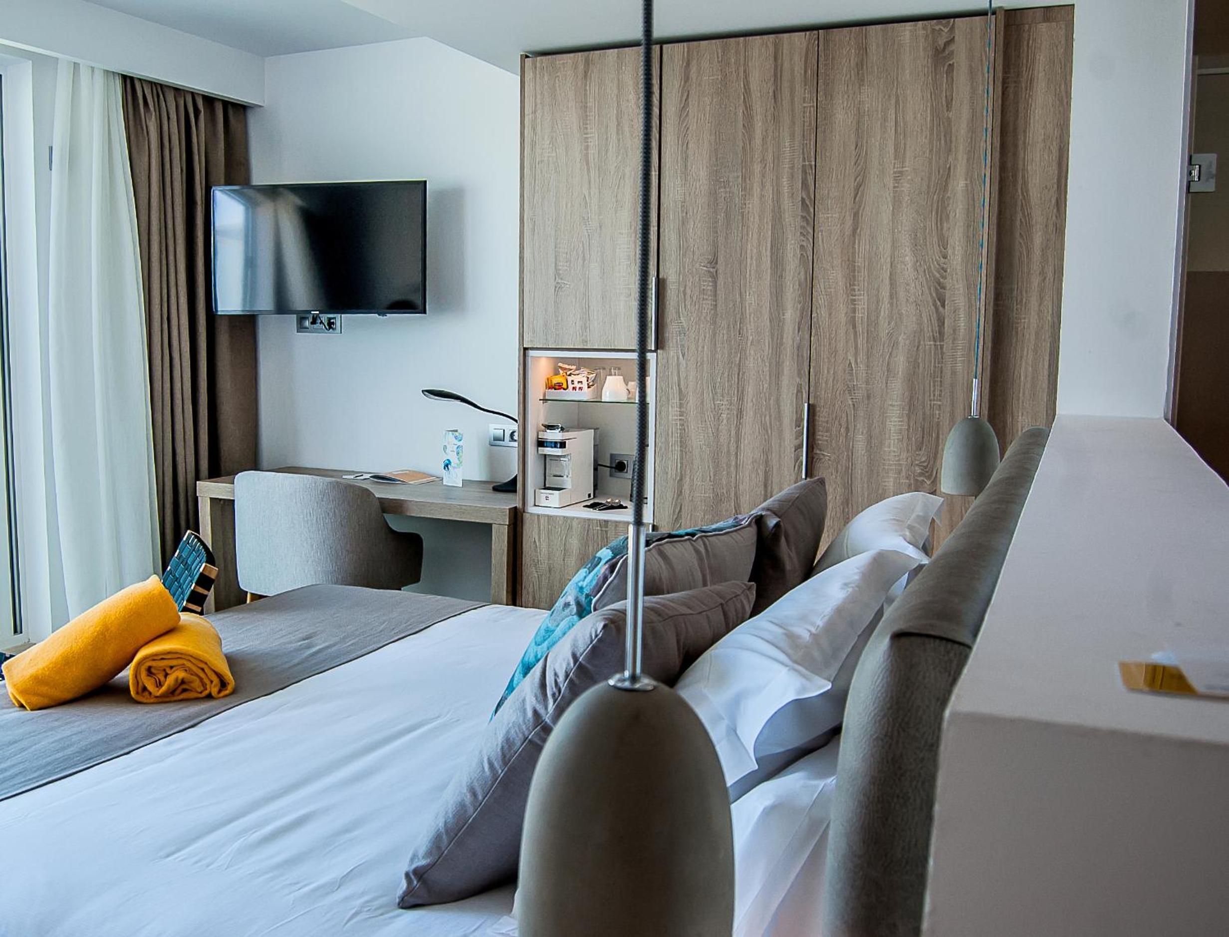 Superior Room with Sea View