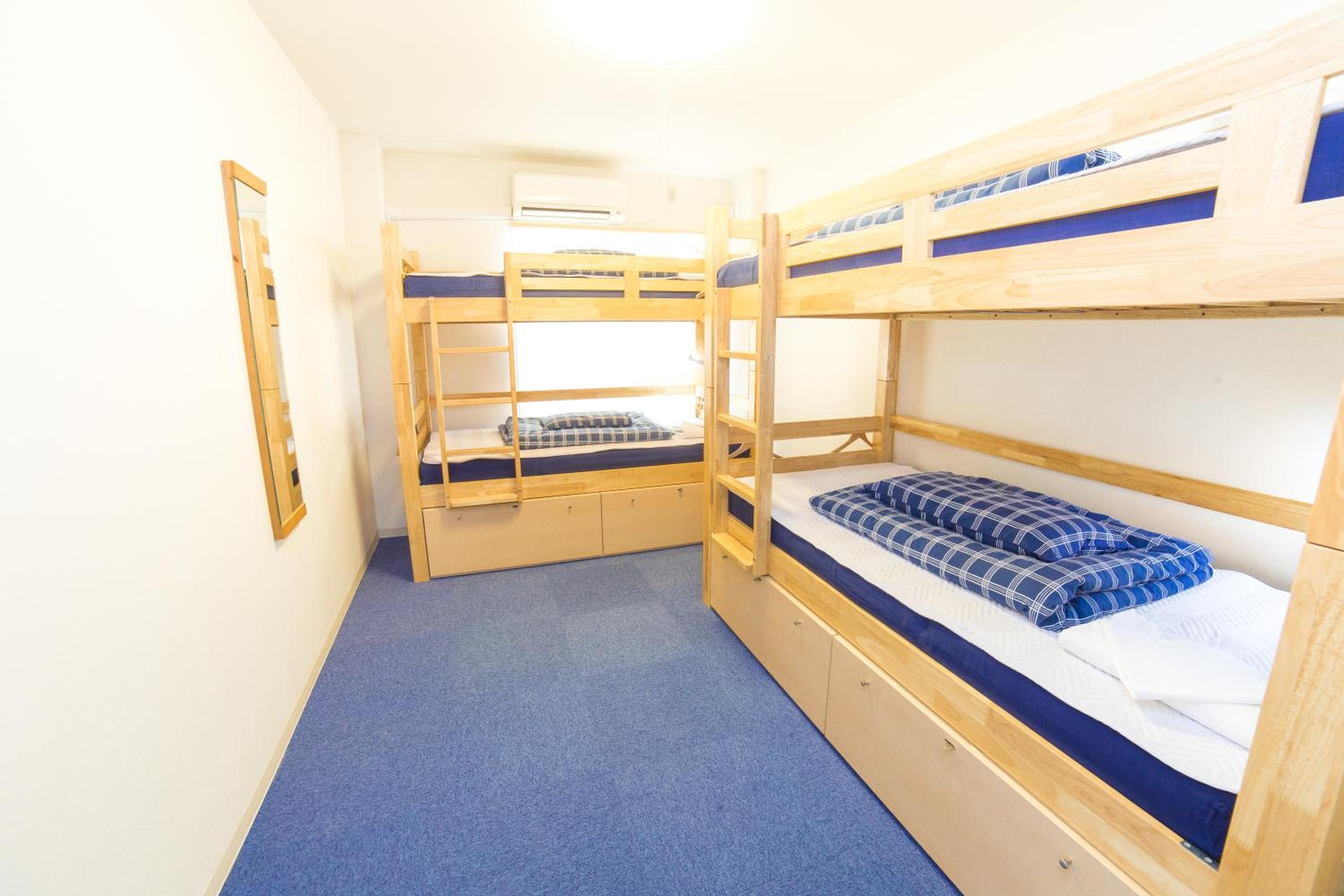 Bed in 4-Bed Female Dormitory Room photo 1