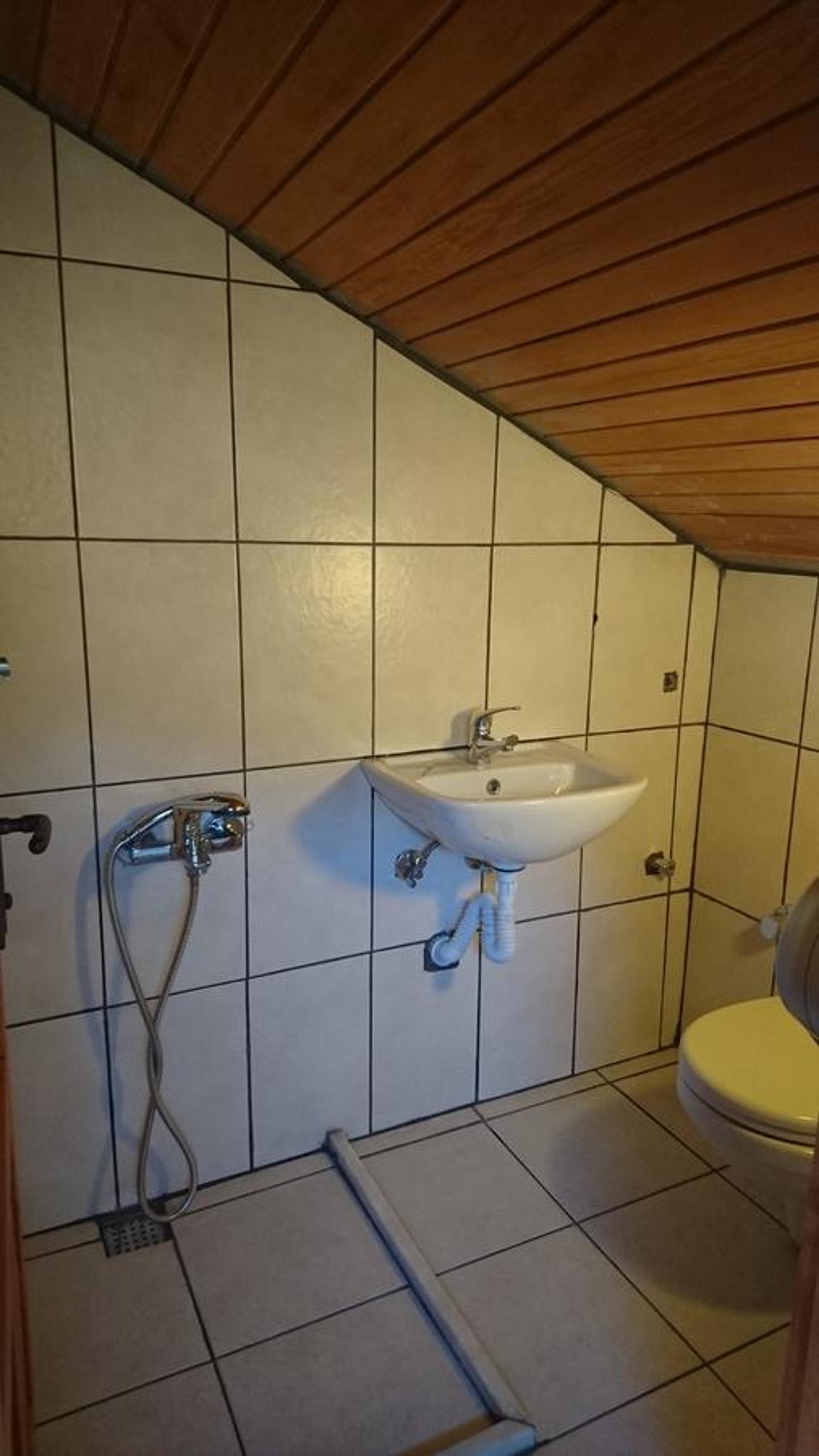 Small Double Room - Photo 3