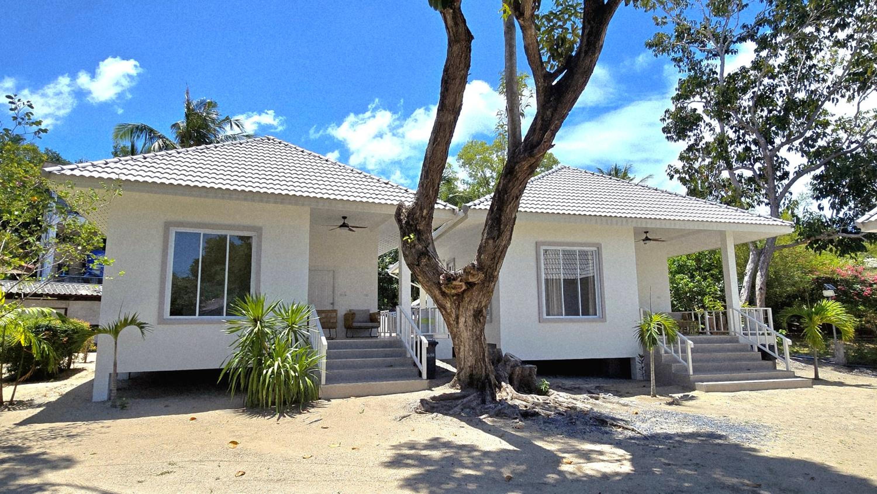 Villa photo 3