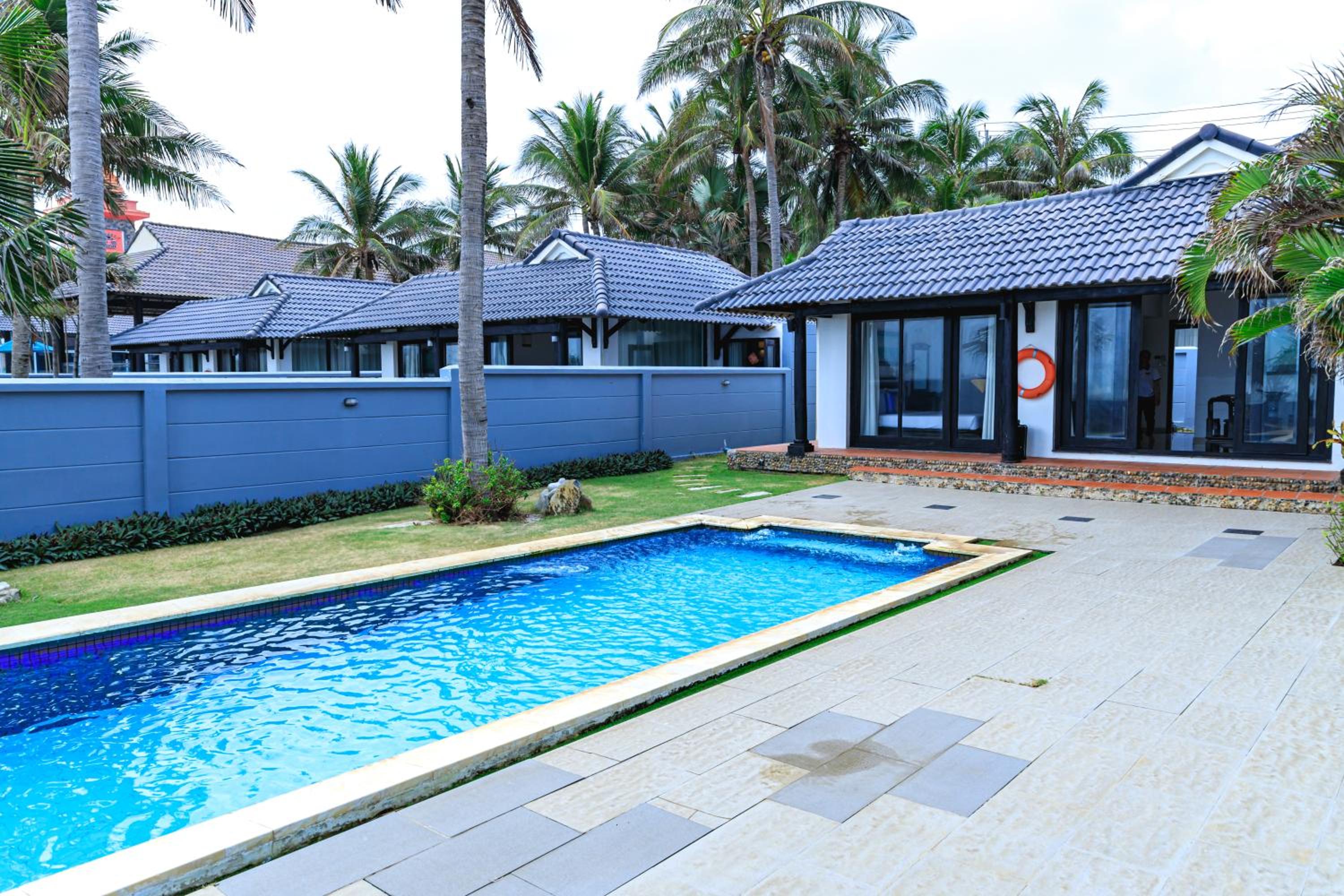Villa - Beach Front photo 3