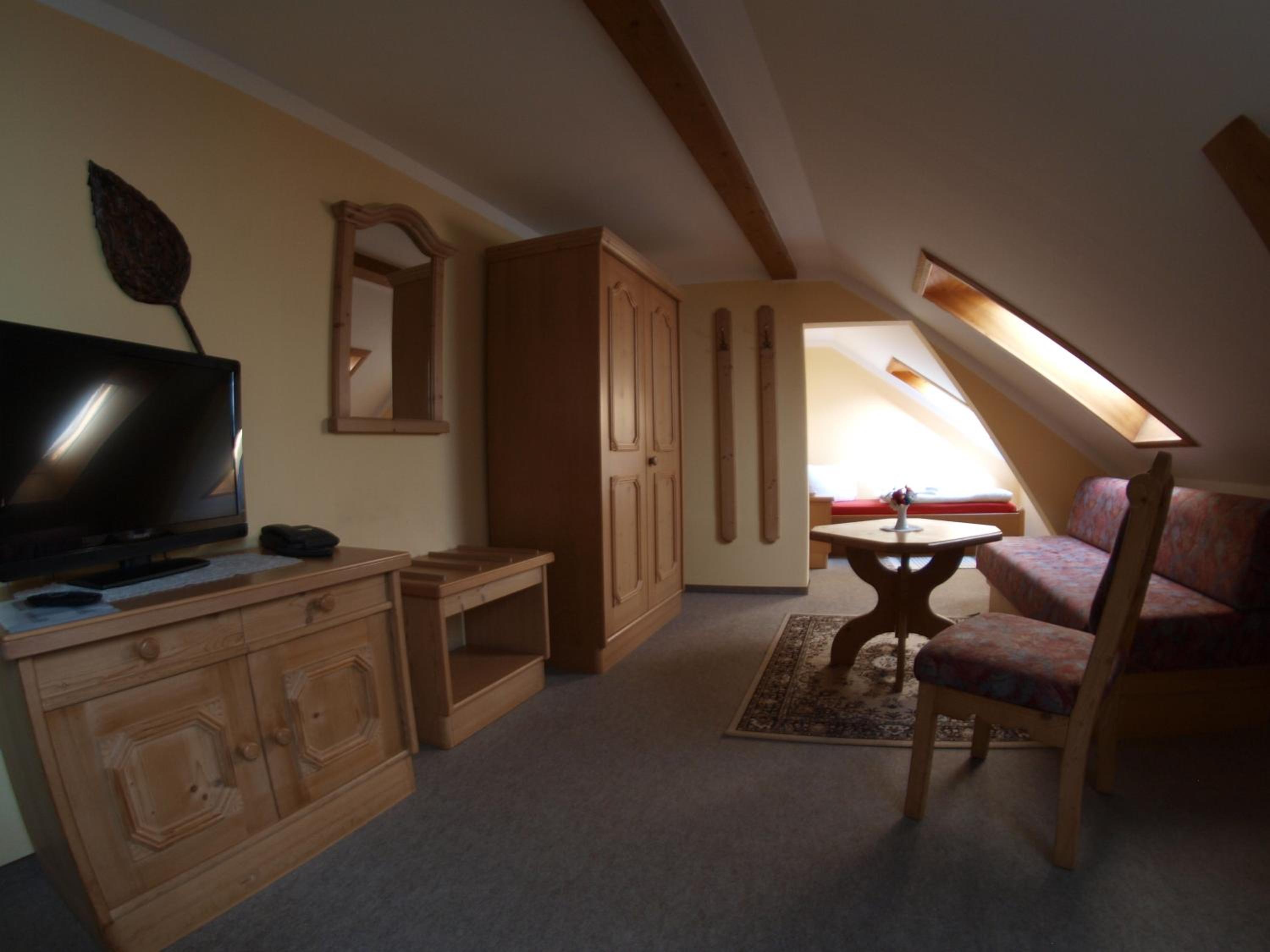 Single Room photo 2